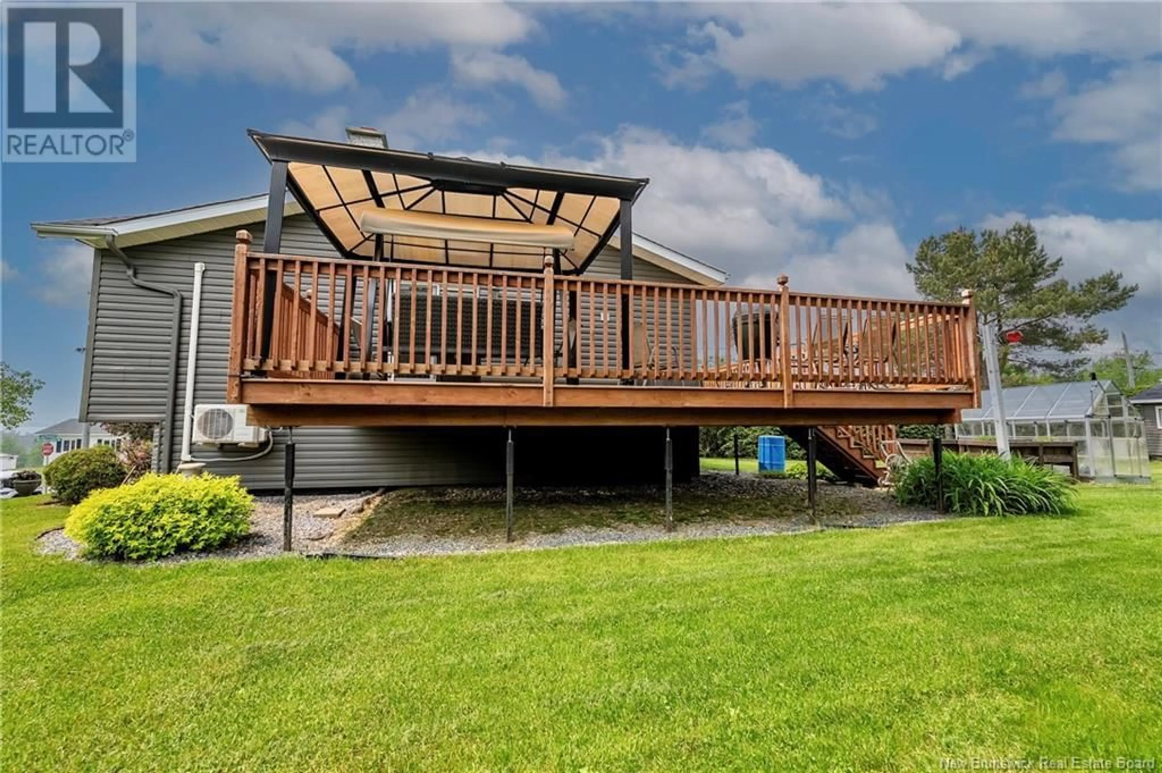 Patio, water/lake/river/ocean view for 109 RUE PLAISANTE, Drummond New Brunswick E3Y2E5