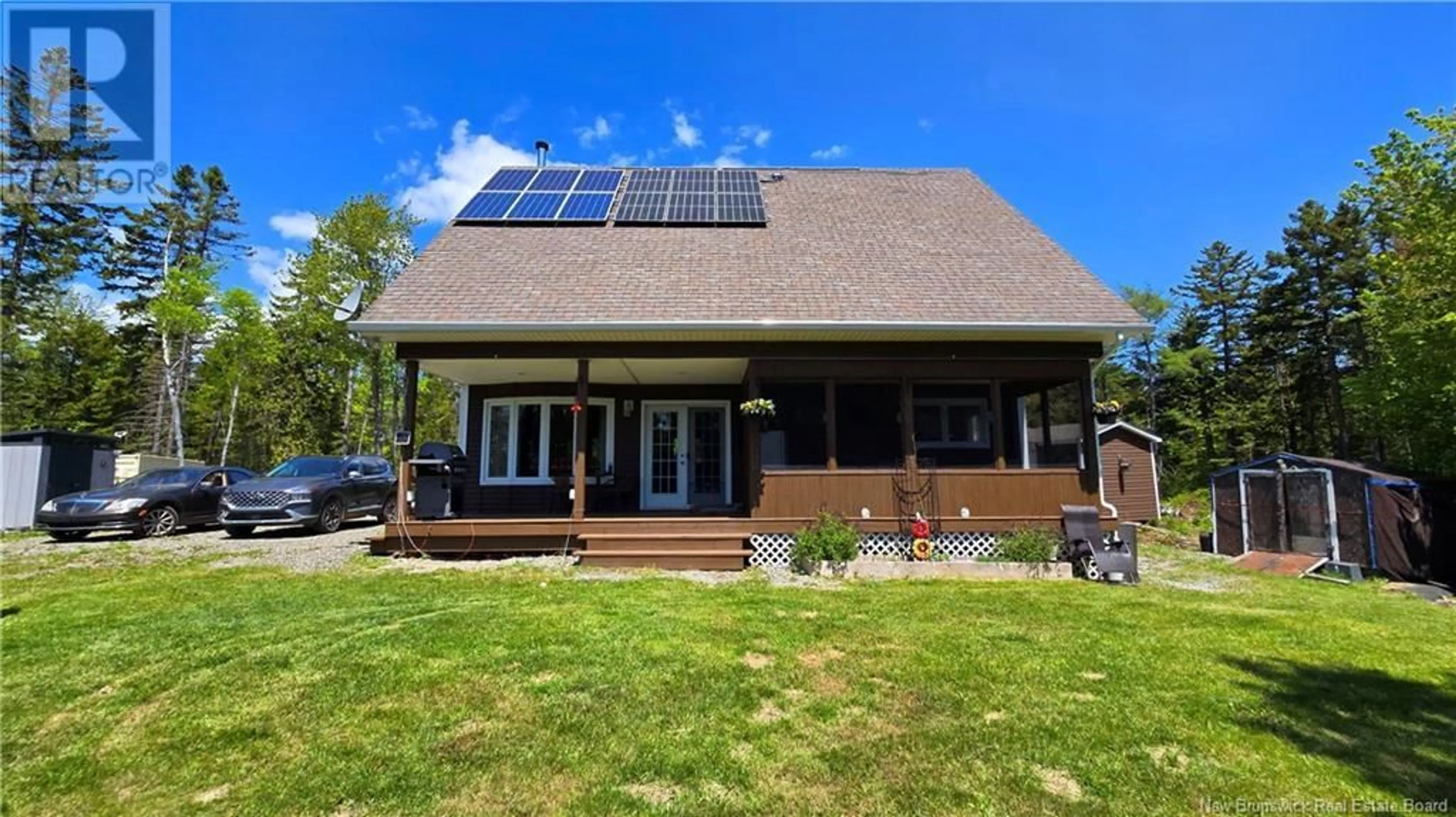 A pic from outside/outdoor area/front of a property/back of a property/a pic from drone, building for 29 COLUMBUS DRIVE, Saint John New Brunswick E2M0H7