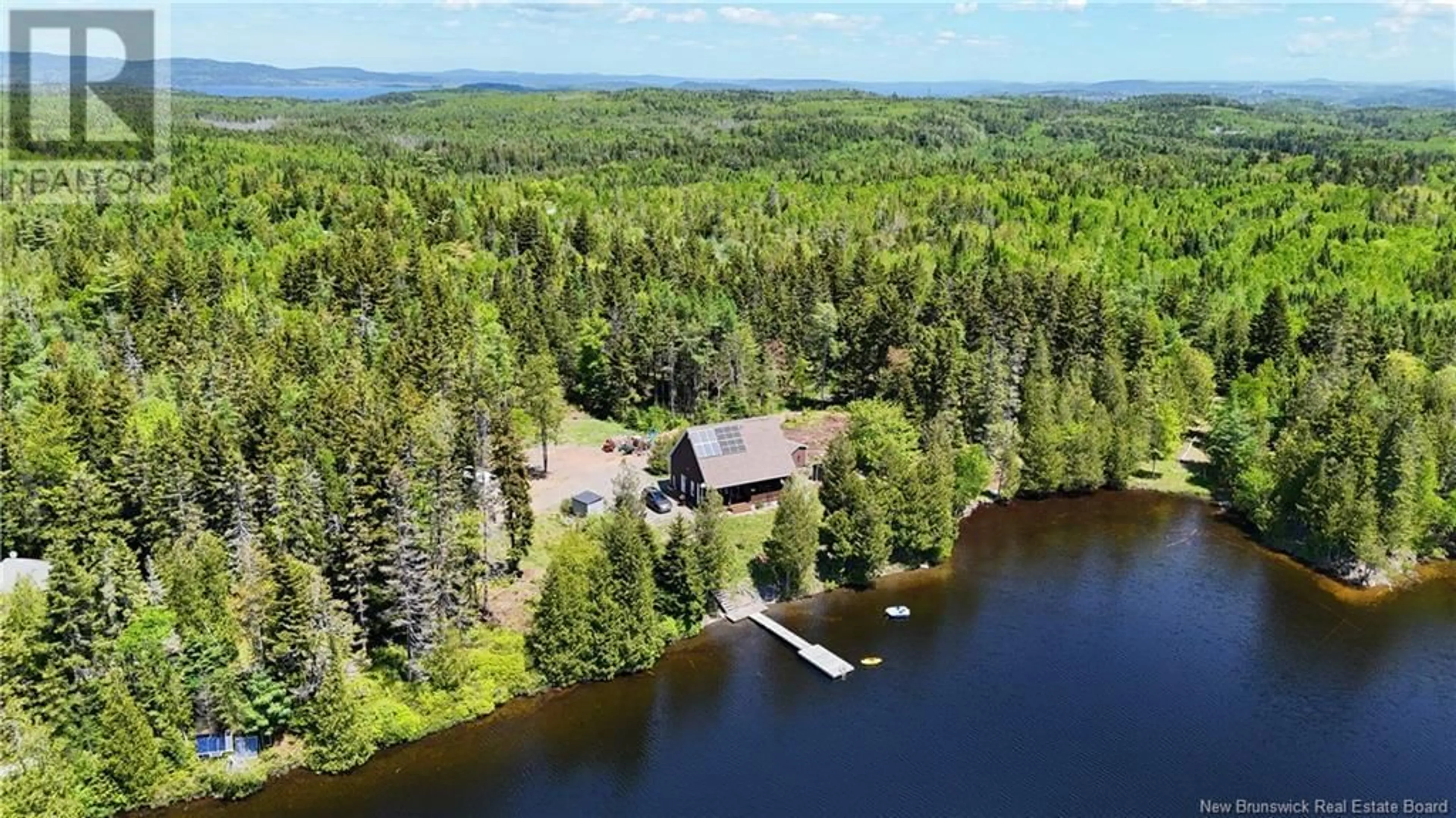 A pic from outside/outdoor area/front of a property/back of a property/a pic from drone, water/lake/river/ocean view for 29 COLUMBUS DRIVE, Saint John New Brunswick E2M0H7