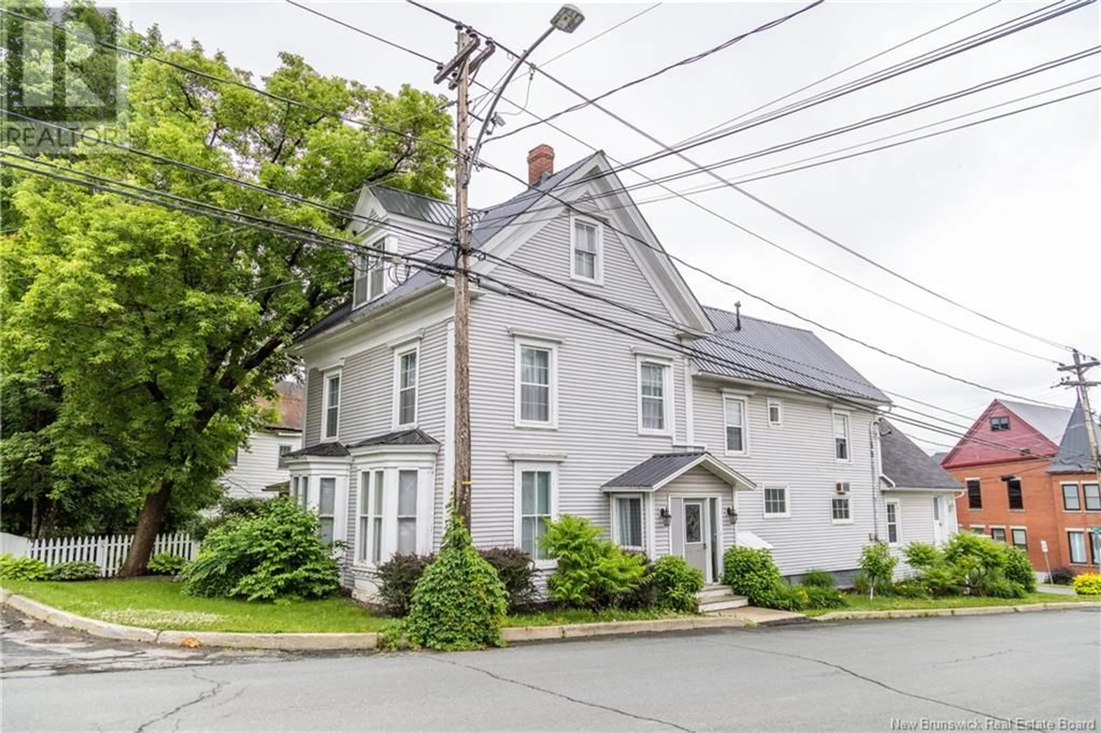 Unknown for 121 PRINCE ALBERT STREET, Woodstock New Brunswick E7M2L9