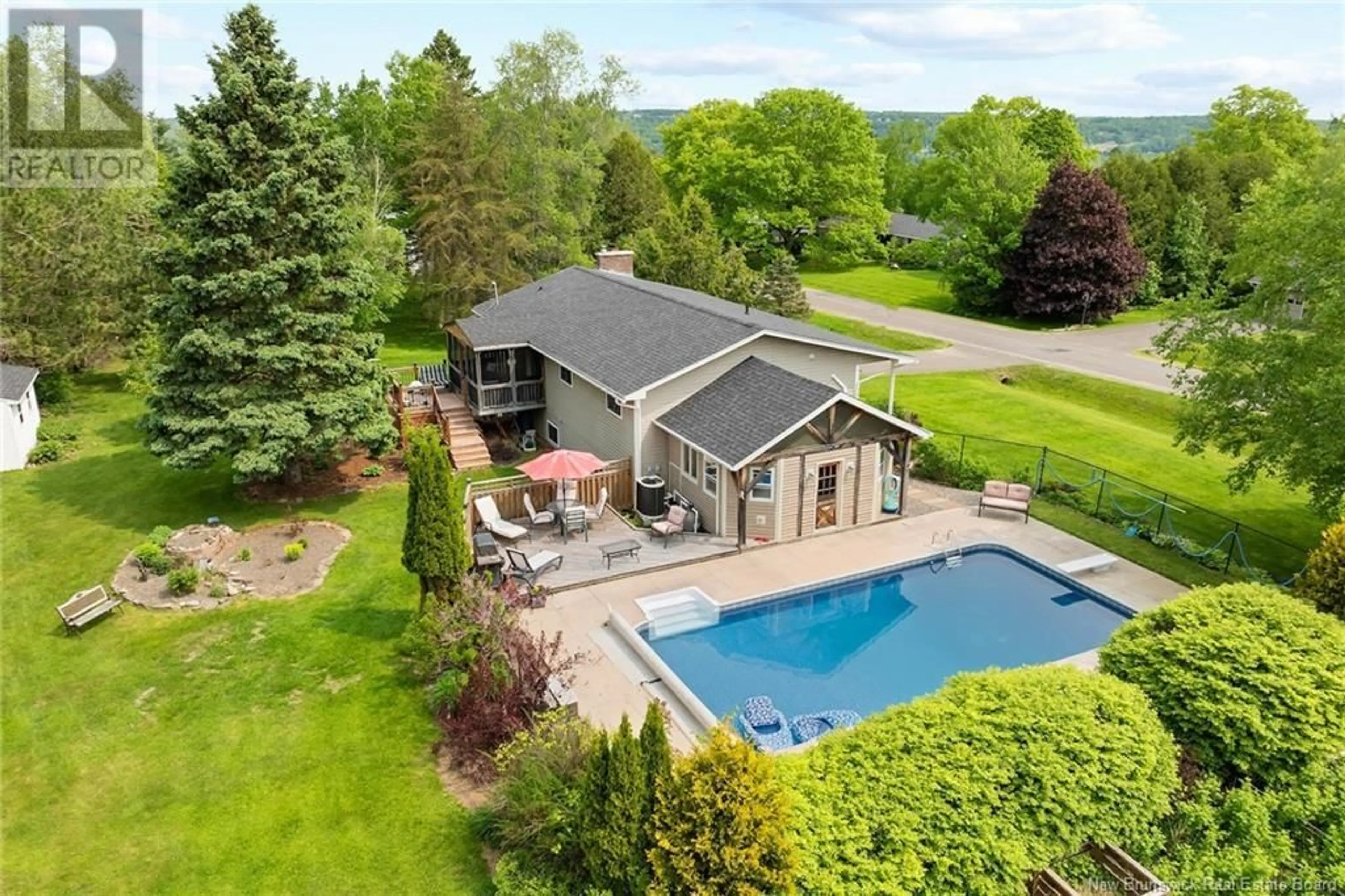 A pic from outside/outdoor area/front of a property/back of a property/a pic from drone, water/lake/river/ocean view for 36 LEWIS DRIVE, Island View New Brunswick E3E1A1