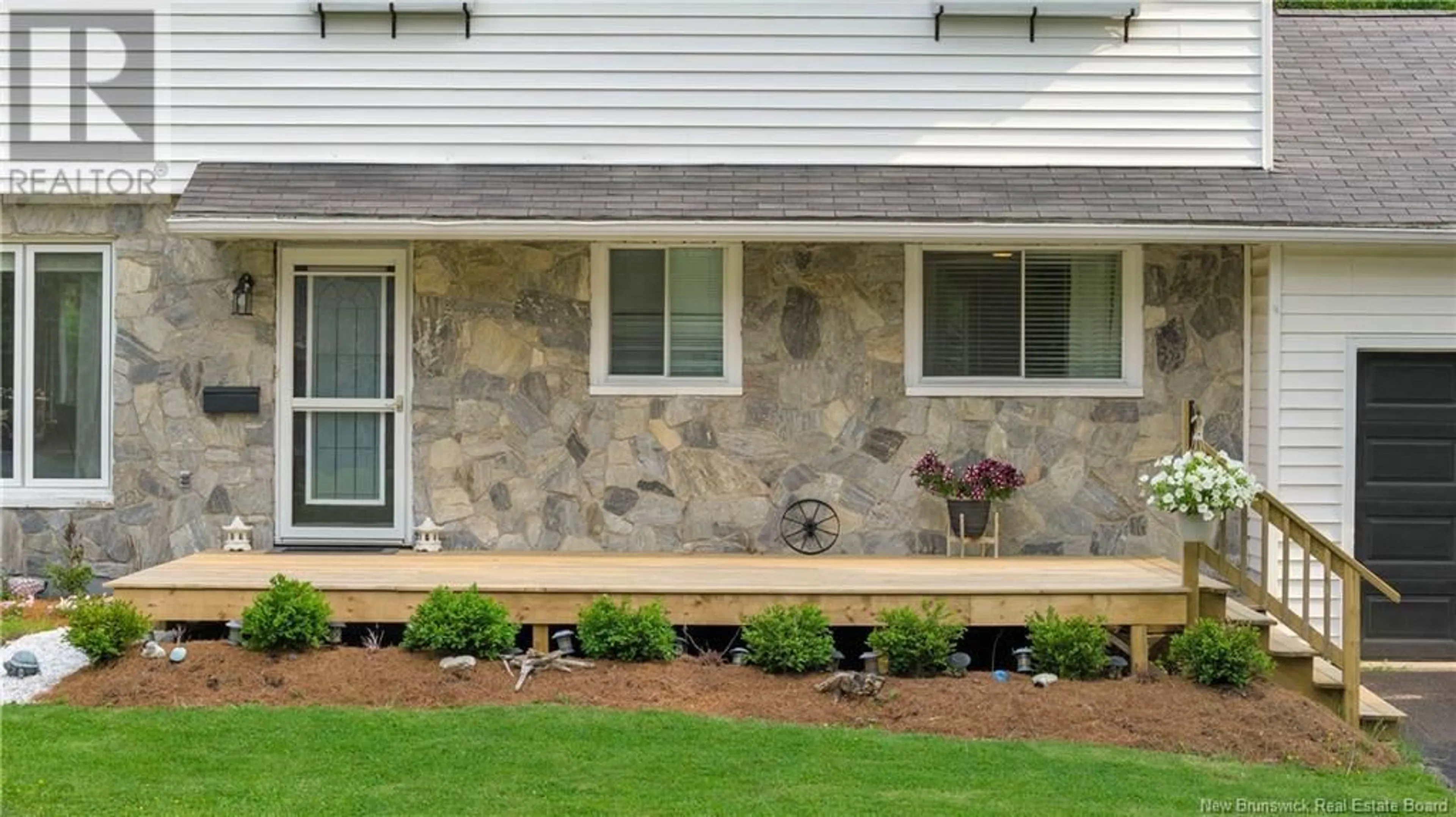 Home with vinyl exterior material, street for 15 CALISTOGA ROAD, Rothesay New Brunswick E2H1C1