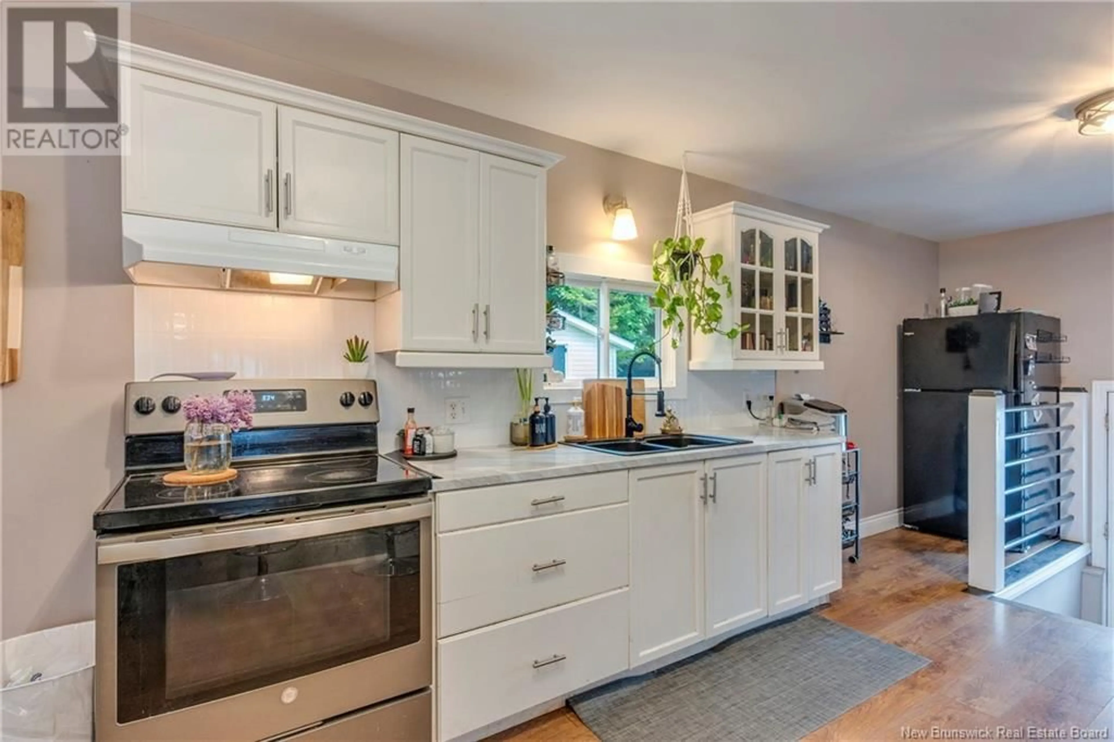 Open concept kitchen, ceramic/tile floor for 14 CURRIE AVENUE, Saint John New Brunswick E2K3A6