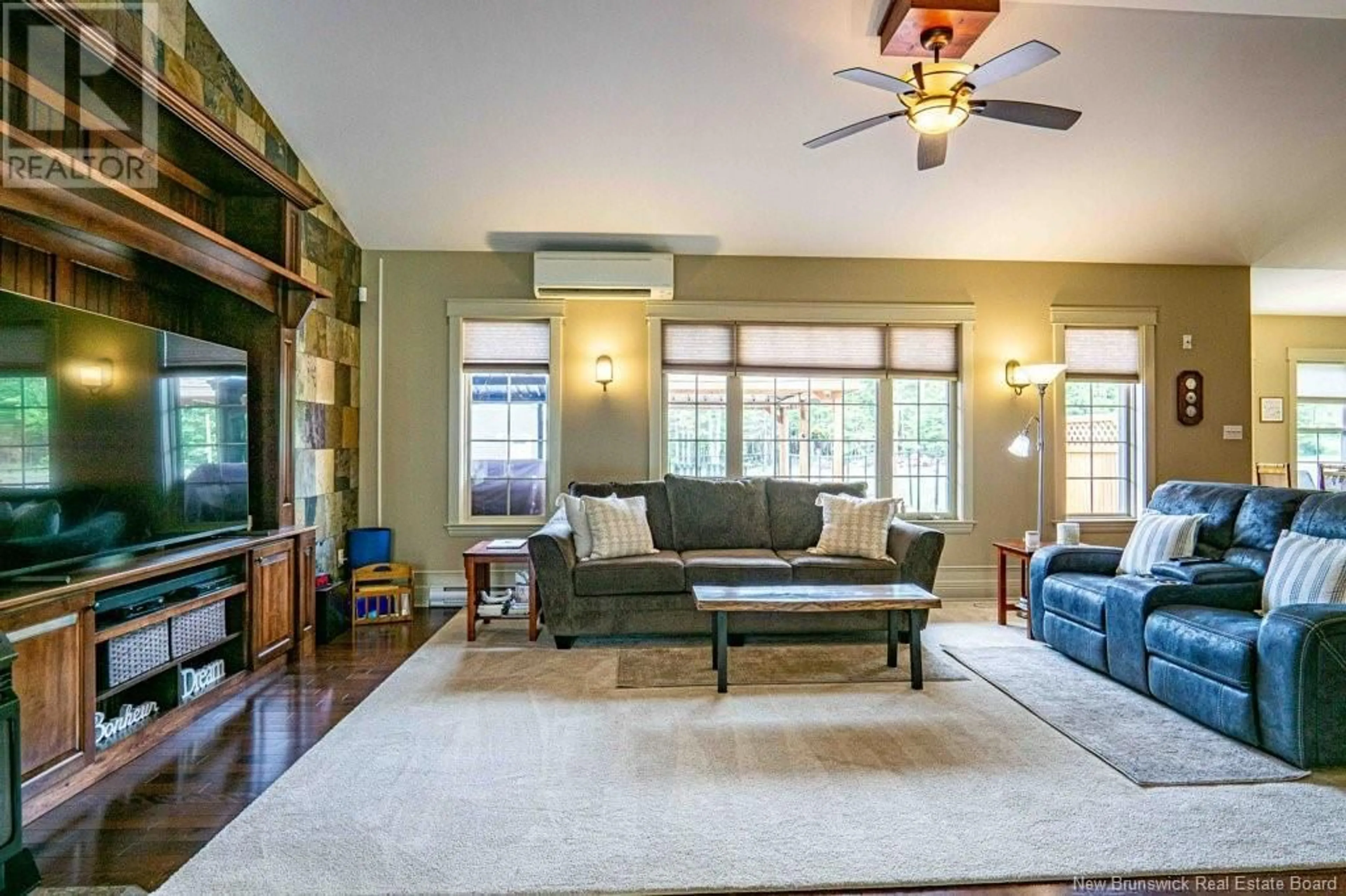 Living room with furniture, unknown for 17 CEDAR CIRCLE ROAD, Douglas New Brunswick E3G8B9