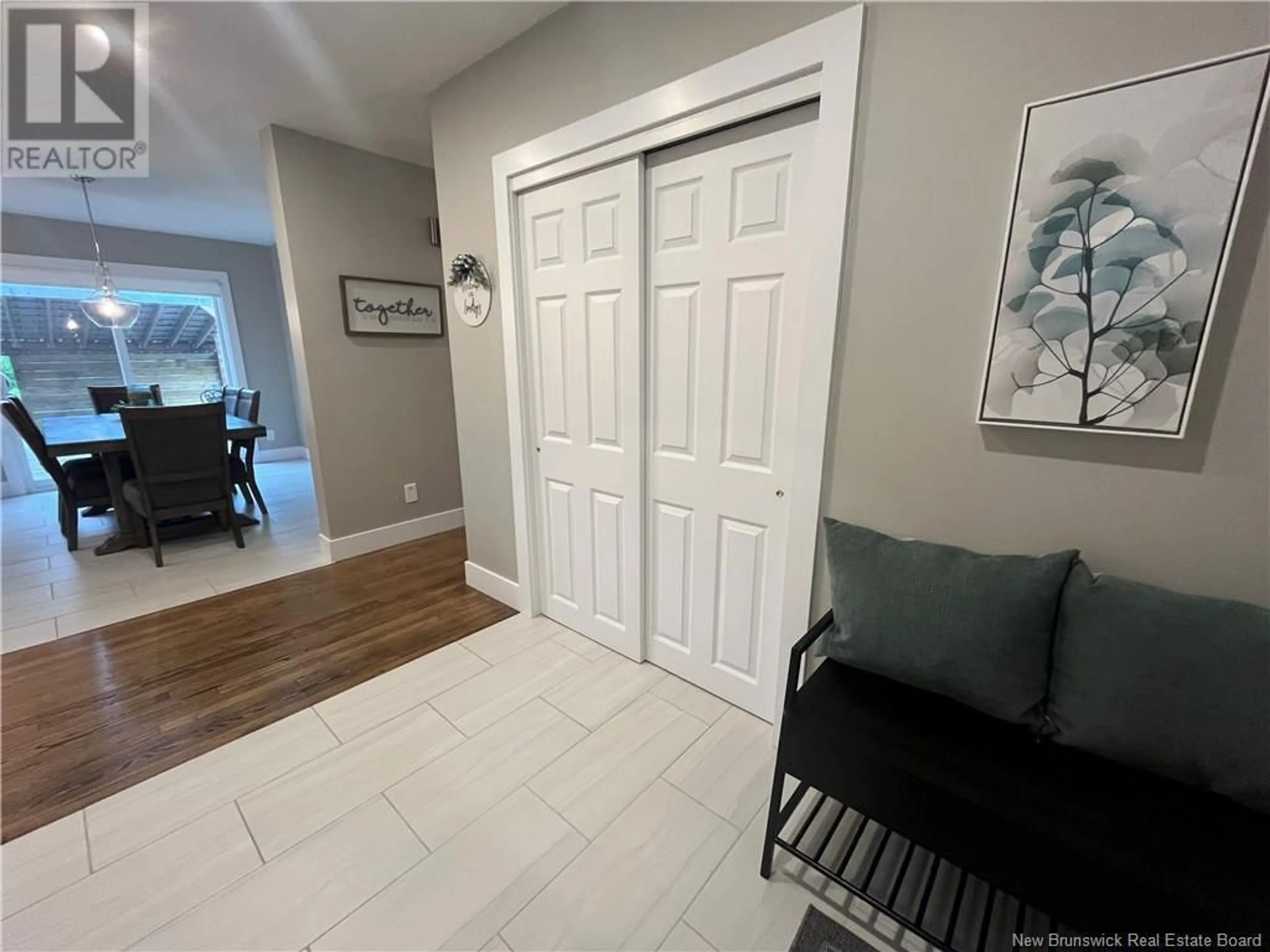 Indoor entryway for 303 ISAIAH ROAD, Lutes Mountain New Brunswick E1G2Y2