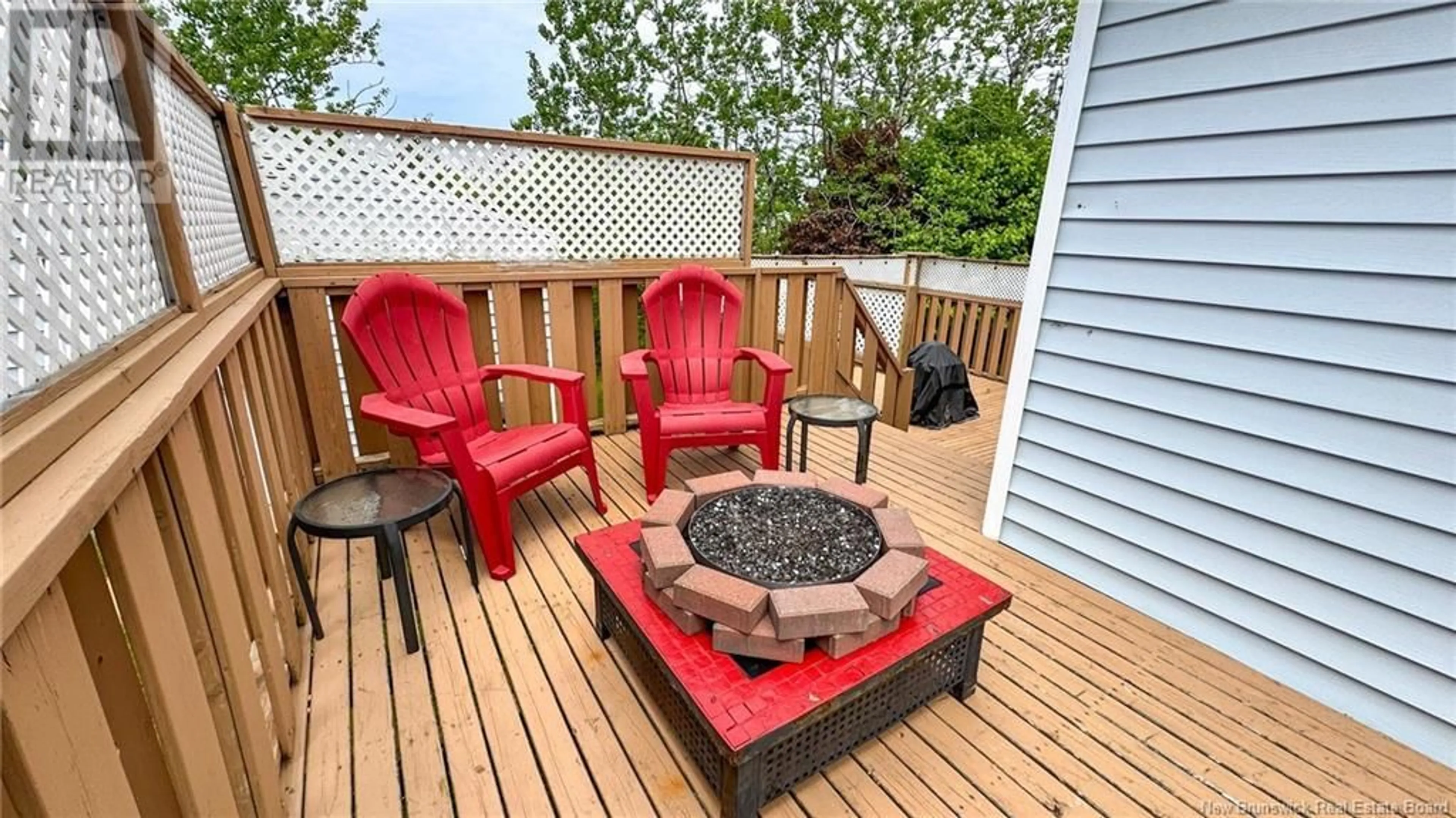 Patio, street for 270 MARK DRIVE, Saint John New Brunswick E2J3X7