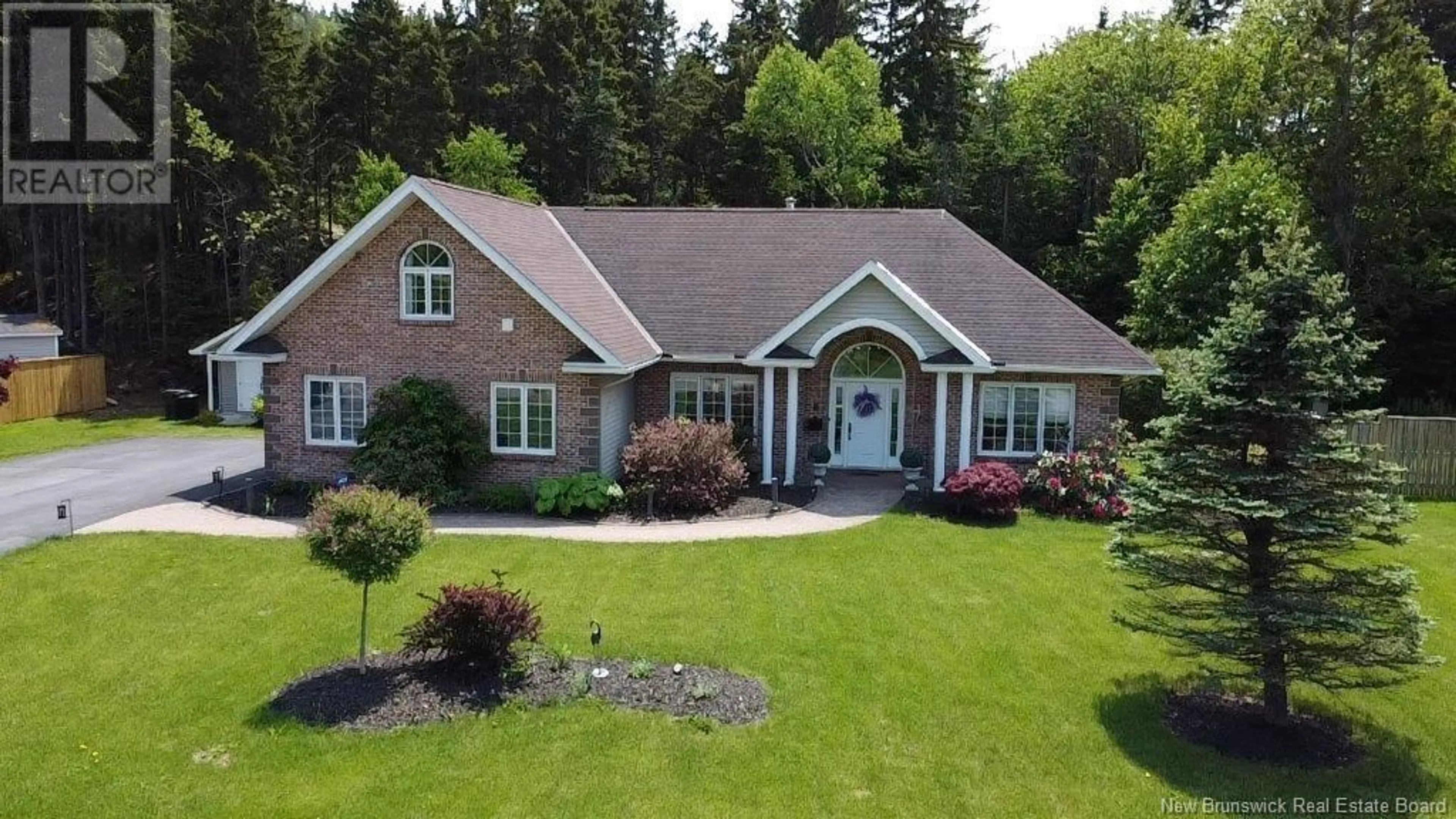 A pic from outside/outdoor area/front of a property/back of a property/a pic from drone, building for 8 POST ROAD, Rothesay New Brunswick E2H2Y3