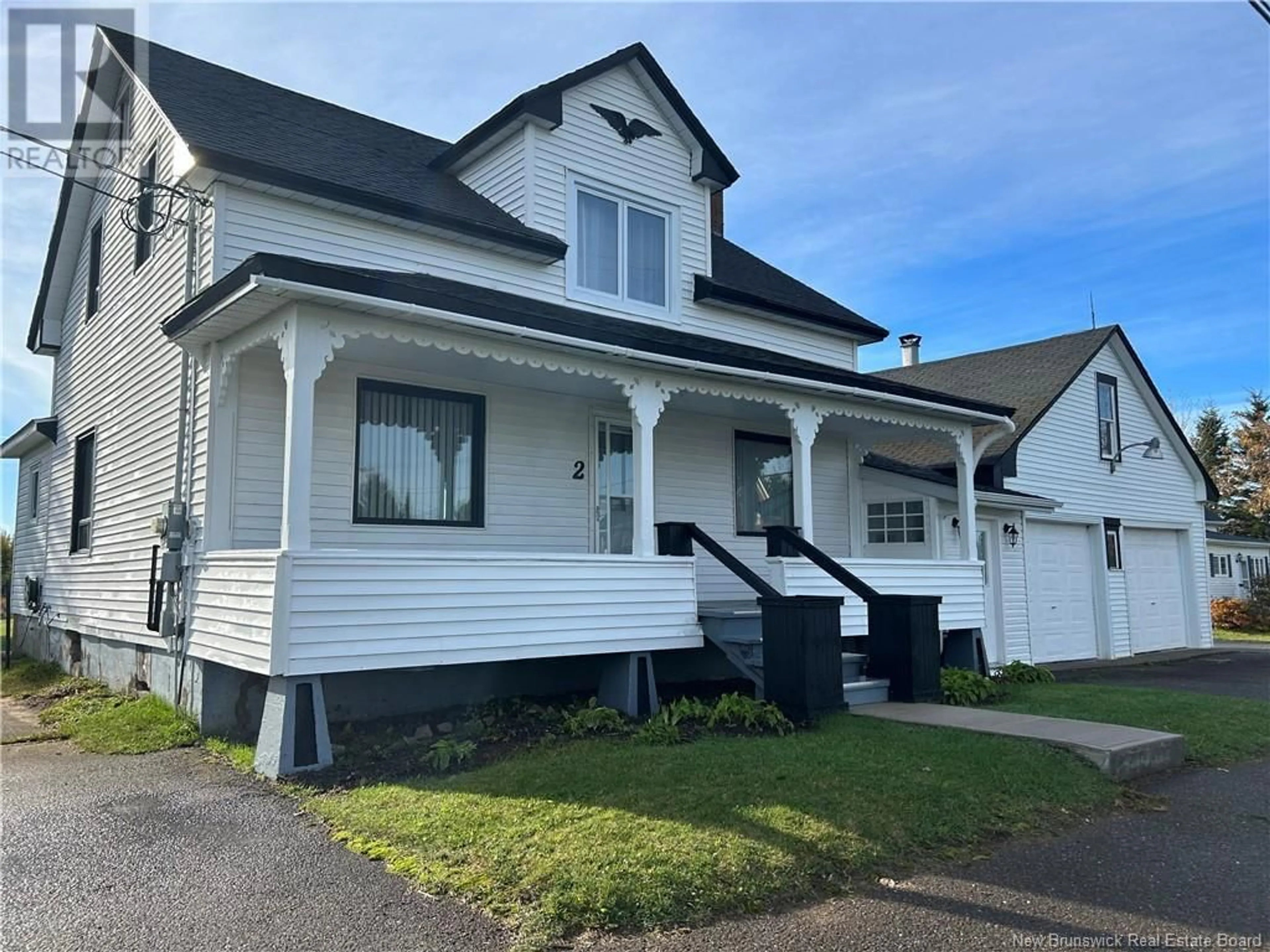 Home with vinyl exterior material, street for 2 DES ANCÊTRES, Saint-Simon New Brunswick E8P1Y5