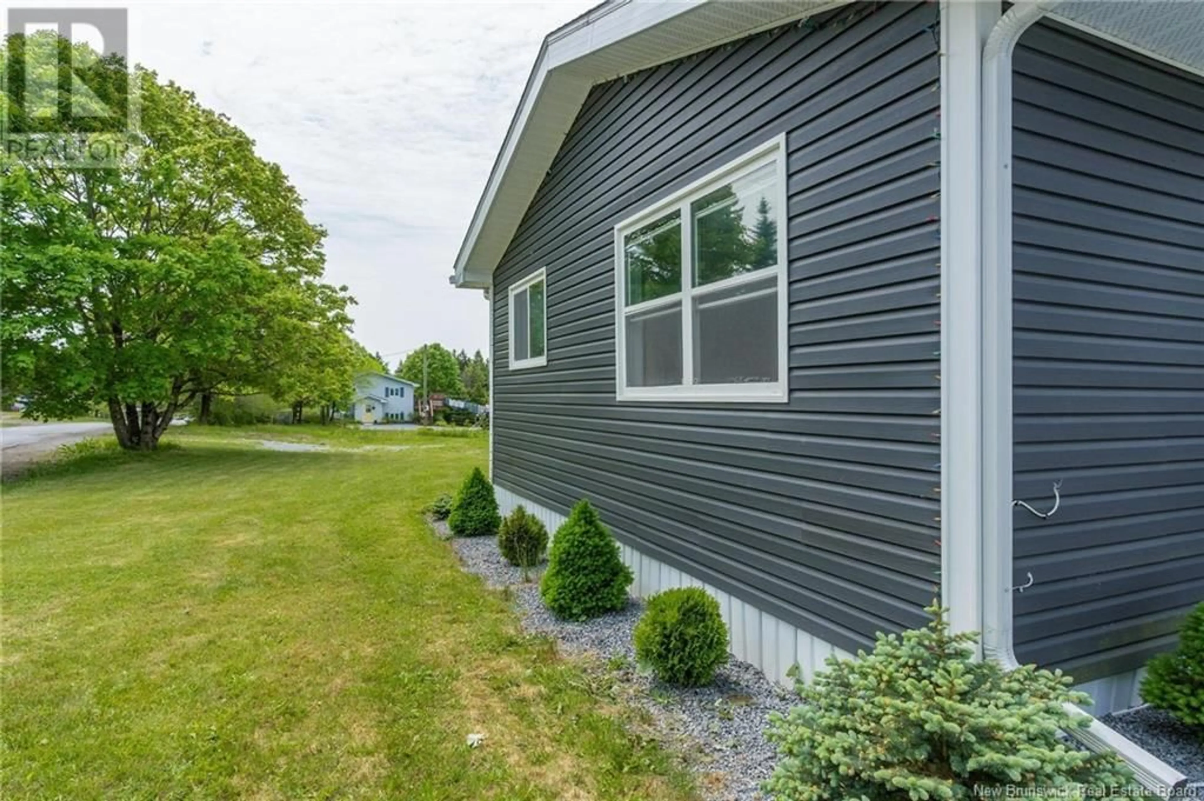 Home with vinyl exterior material, unknown for 88 MCLAUGHLIN ROAD, Saint John New Brunswick E2J4S2
