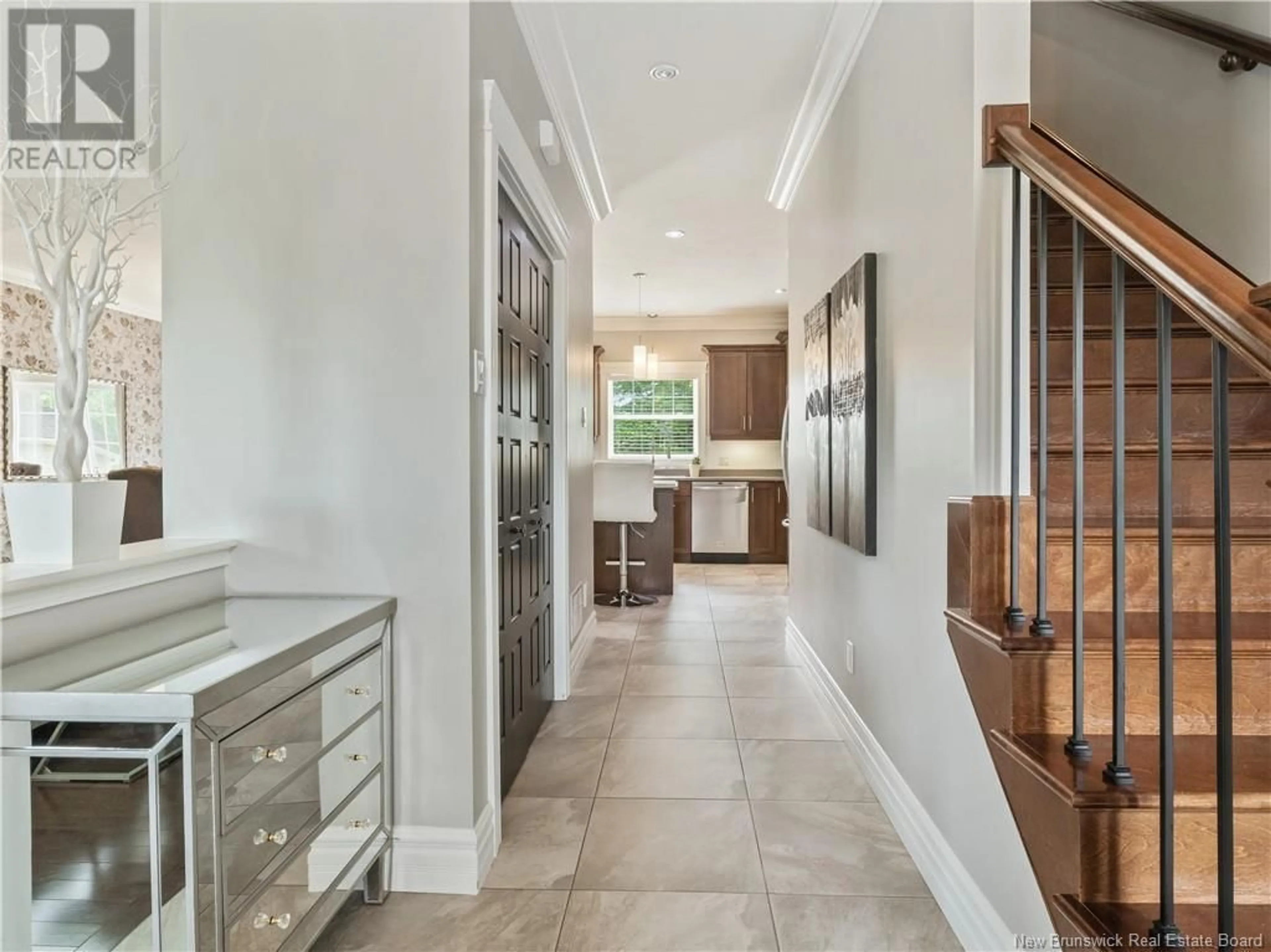Indoor entryway for 83 ROUSE, Dieppe New Brunswick E1A0W2