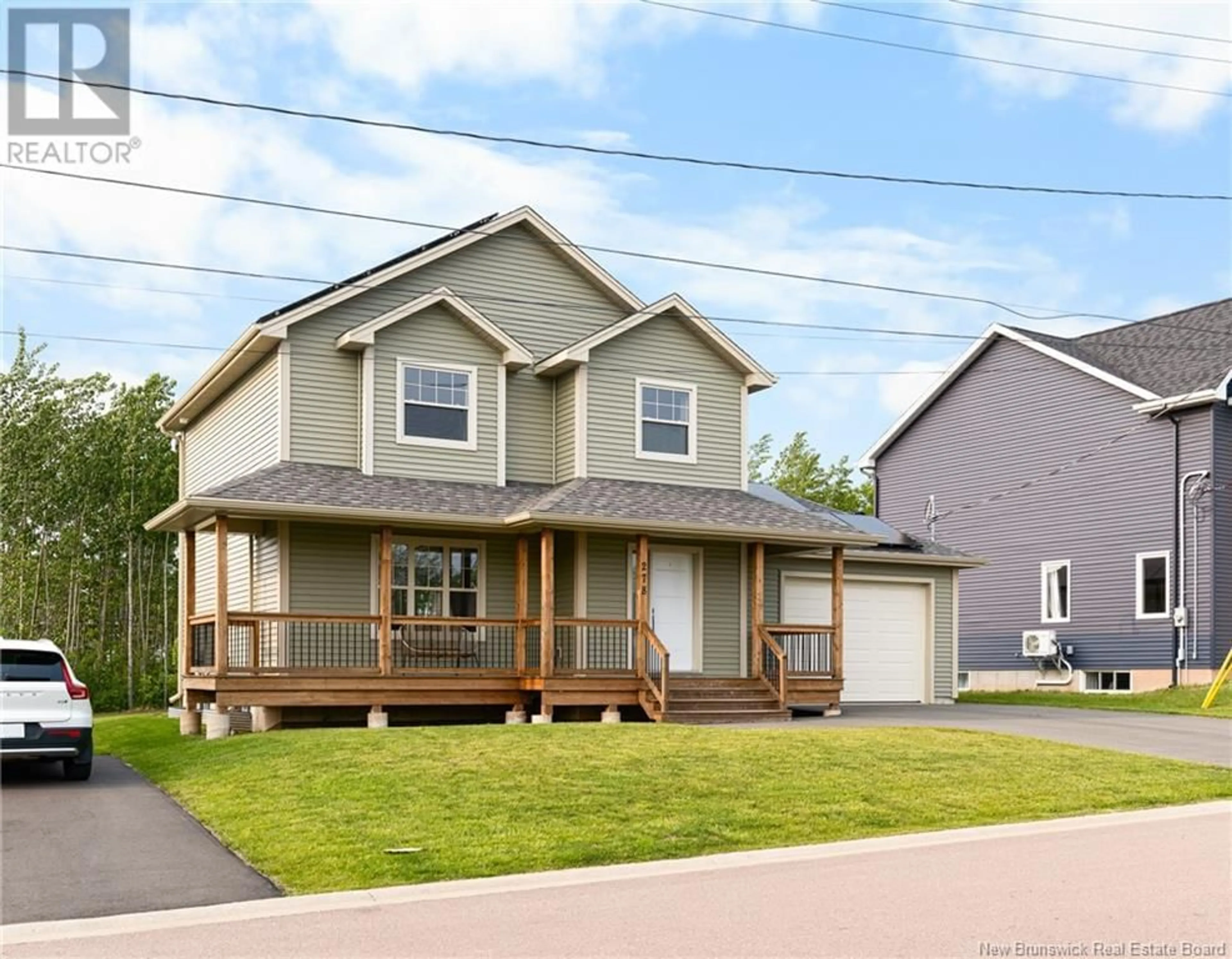 Home with vinyl exterior material, street for 278 CHATELLERAULT, Shediac New Brunswick E4P0L2