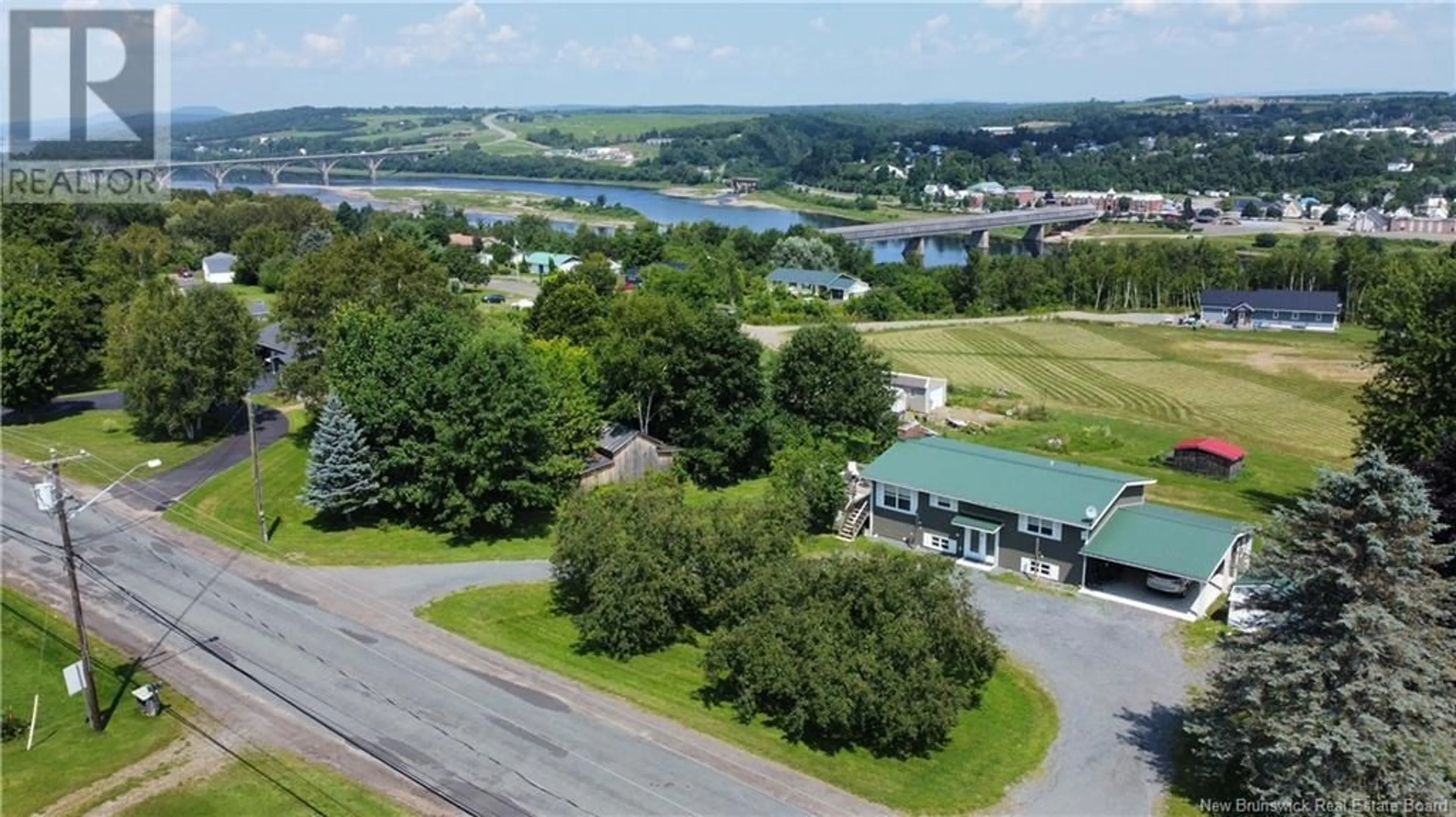 A pic from outside/outdoor area/front of a property/back of a property/a pic from drone, water/lake/river/ocean view for 2634 103 ROUTE, Somerville New Brunswick E7P3A9
