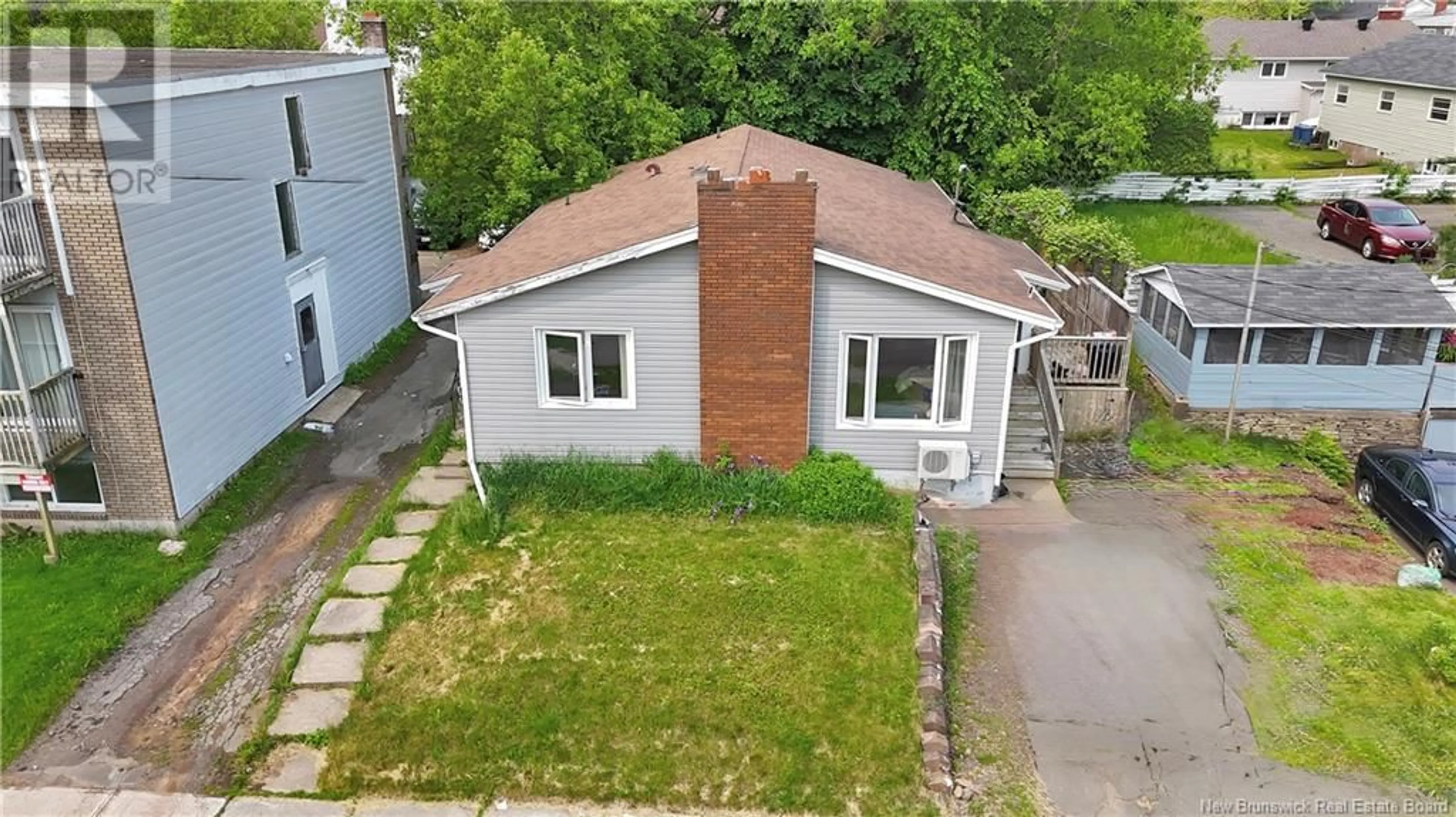 A pic from outside/outdoor area/front of a property/back of a property/a pic from drone, unknown for 222 JONES STREET, Moncton New Brunswick E1C6K3