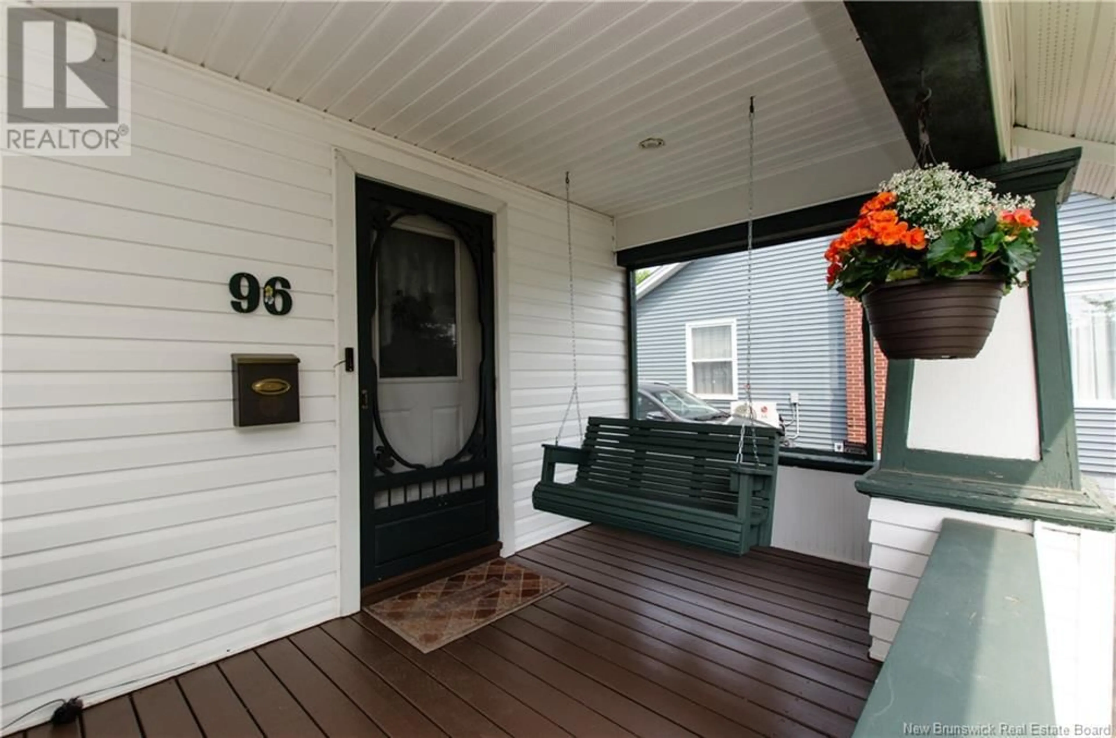 Indoor entryway for 96 WEST LANE, Moncton New Brunswick E1C6T9