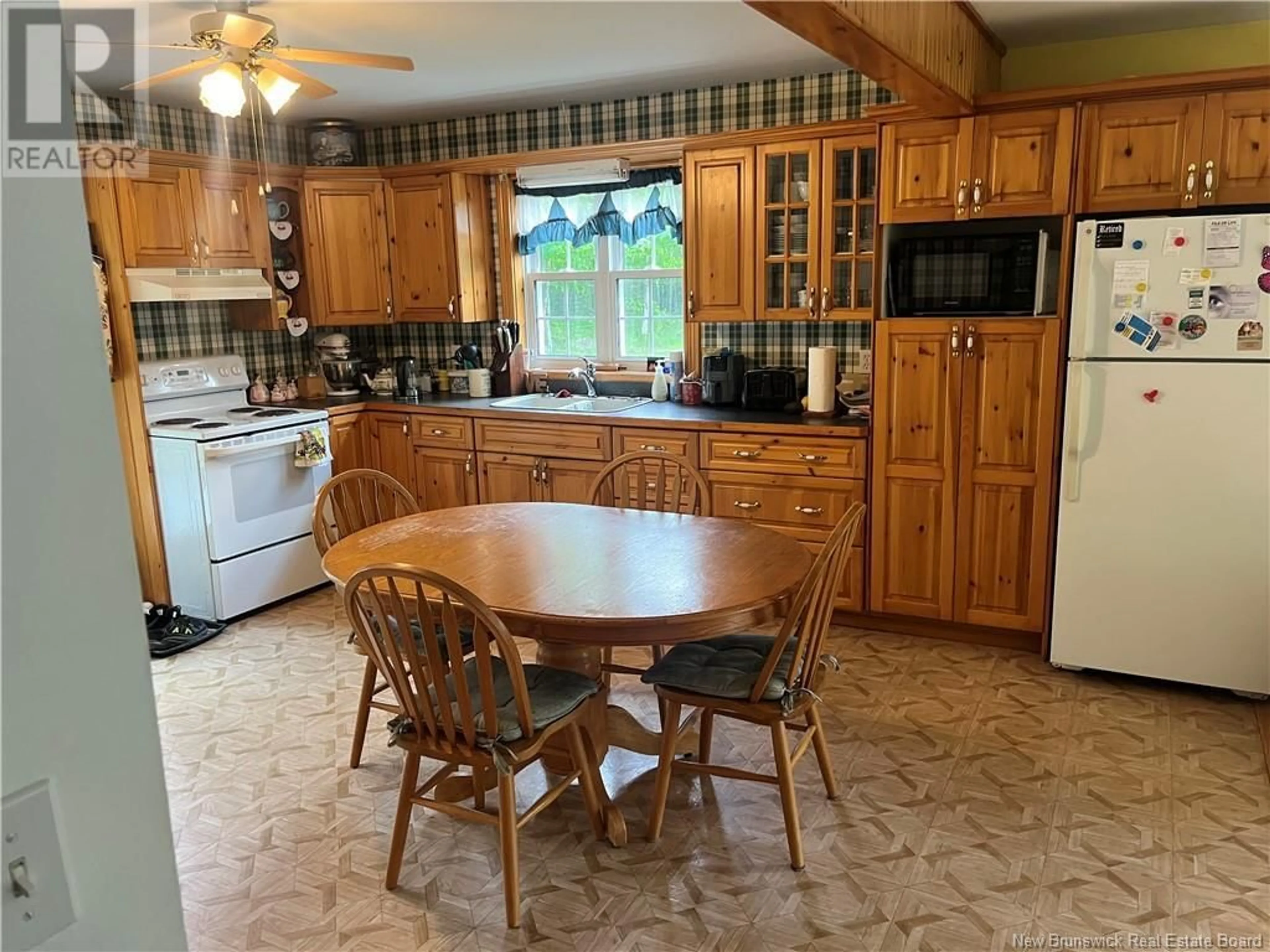 Standard kitchen, ceramic/tile floor for 514 LOCKHARTS MILL ROAD, Carlow New Brunswick E7L2S4