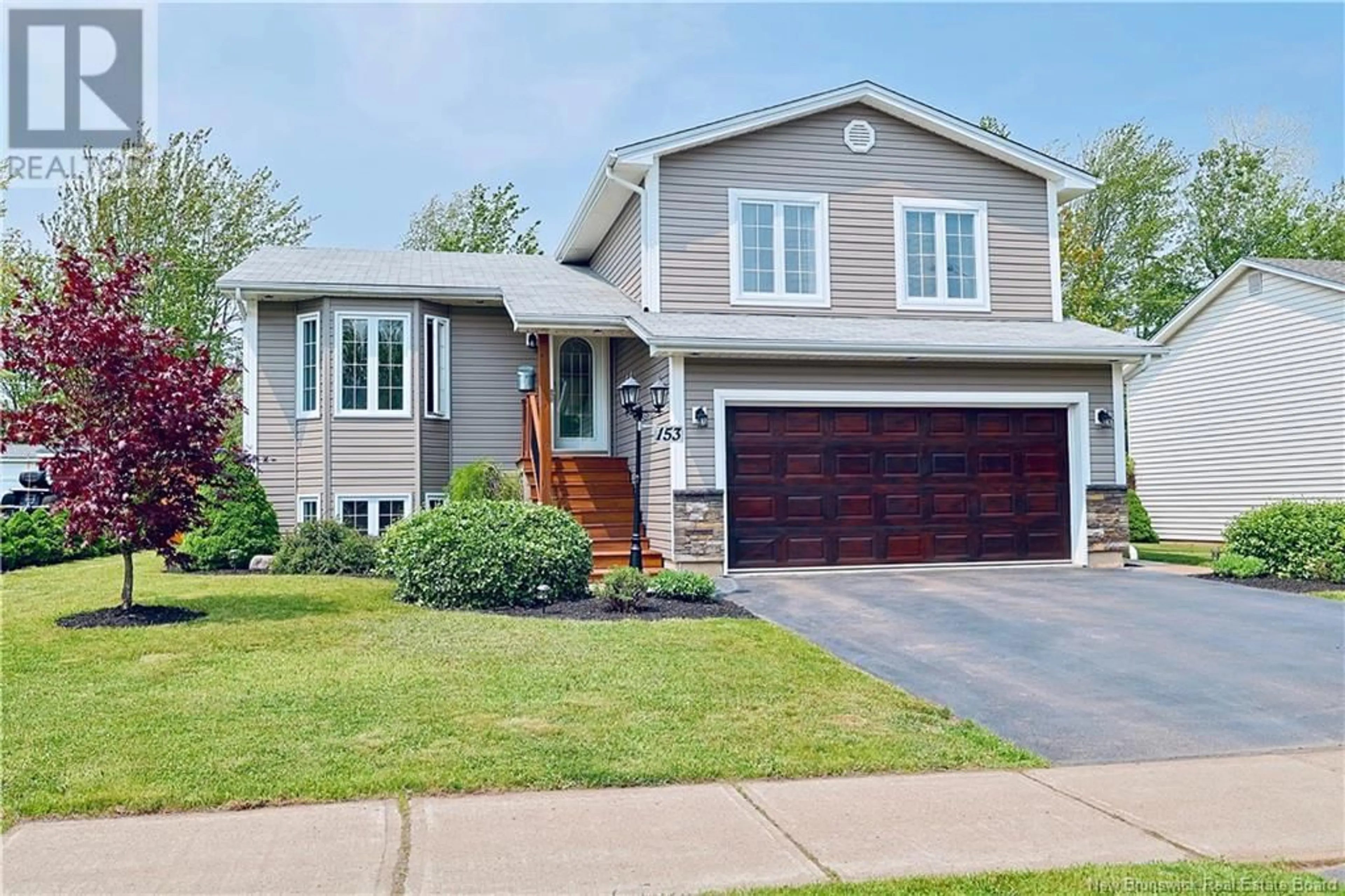 Home with vinyl exterior material, street for 153 ELMHURST ROAD, Moncton New Brunswick E1C9V4