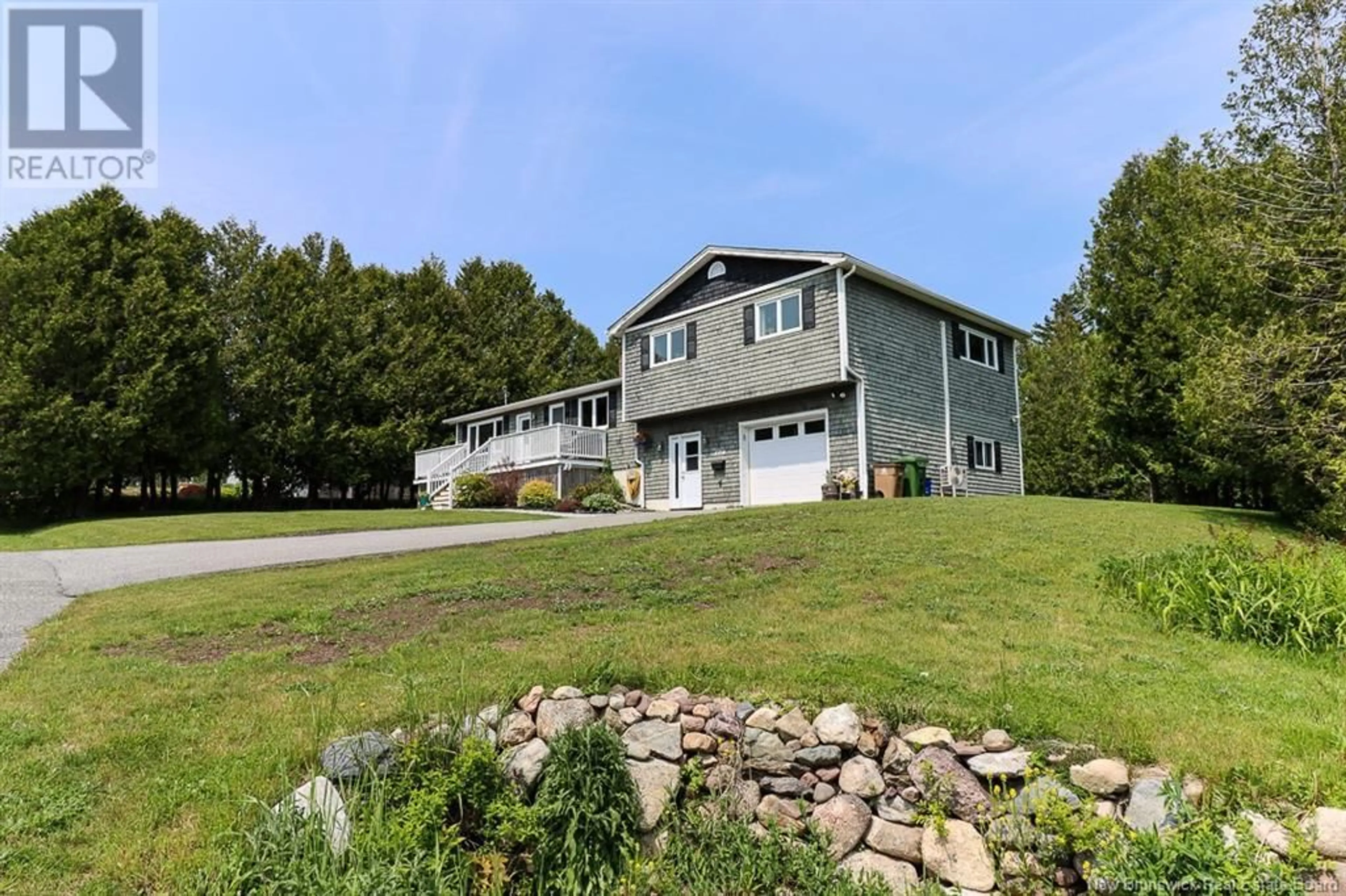 A pic from outside/outdoor area/front of a property/back of a property/a pic from drone, water/lake/river/ocean view for 104 ASIED ROAD, Saint John New Brunswick E2N1G2