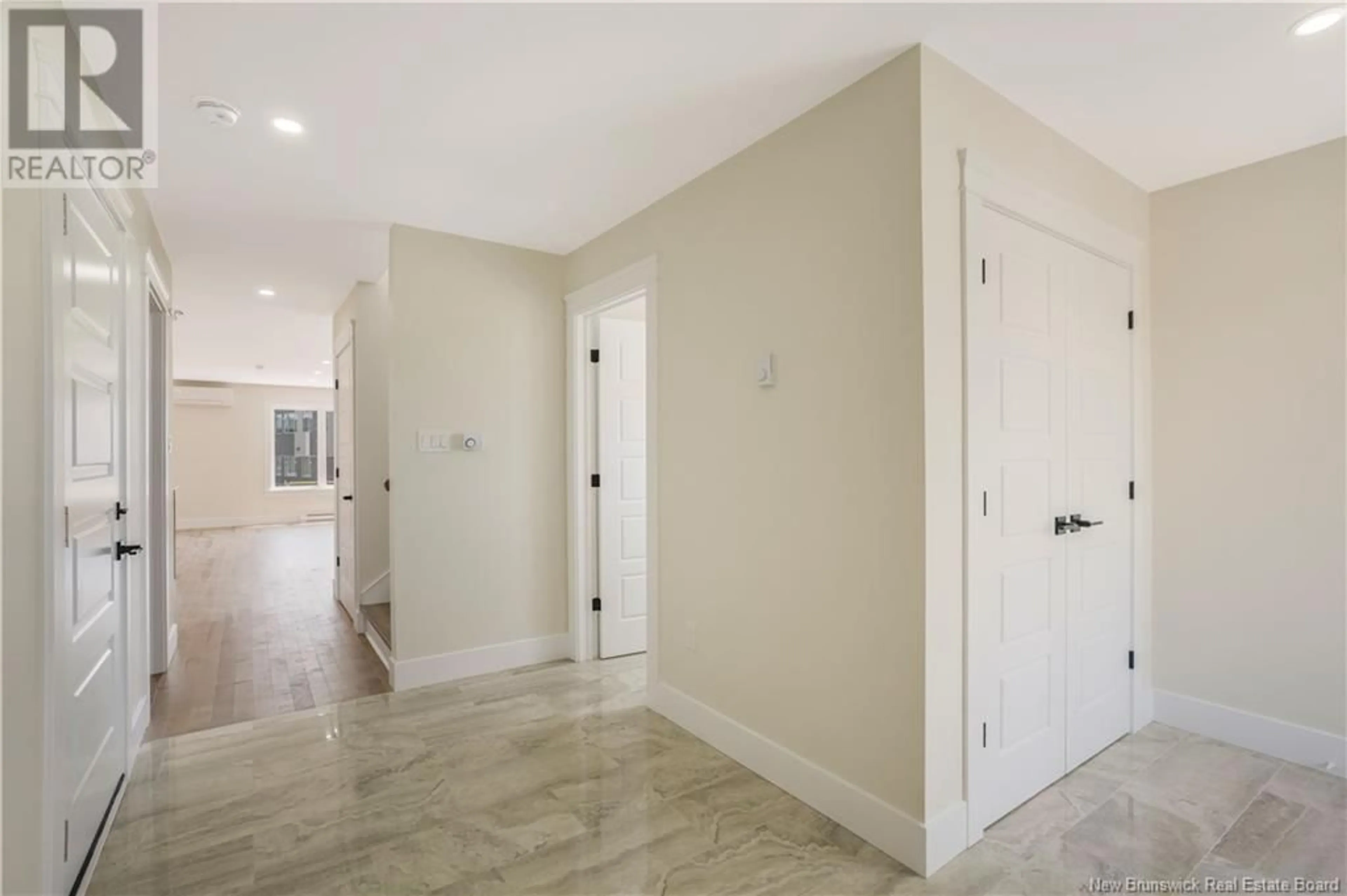 Indoor entryway for 500 NEILL STREET, Fredericton New Brunswick E3A5T7