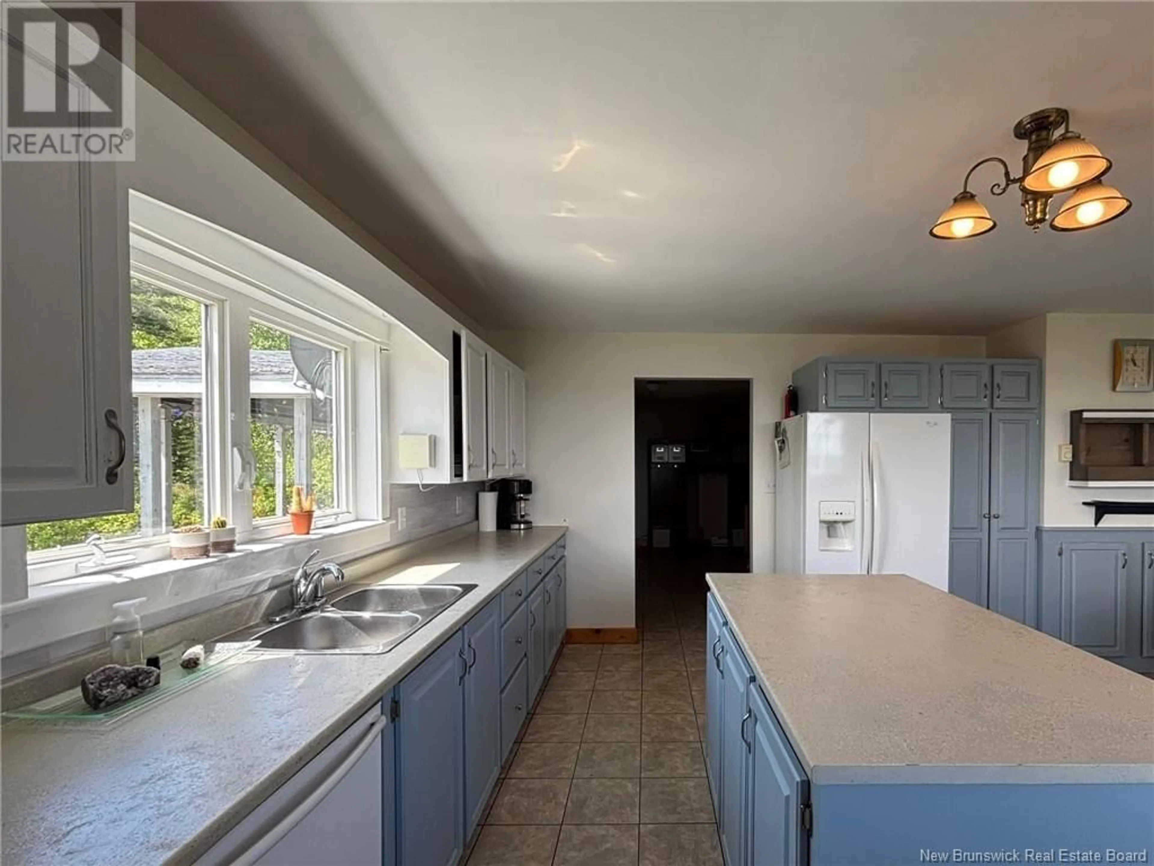 Open concept kitchen, ceramic/tile floor for 290 ROUTE 776 ROUTE, Grand Manan New Brunswick E5G1A5