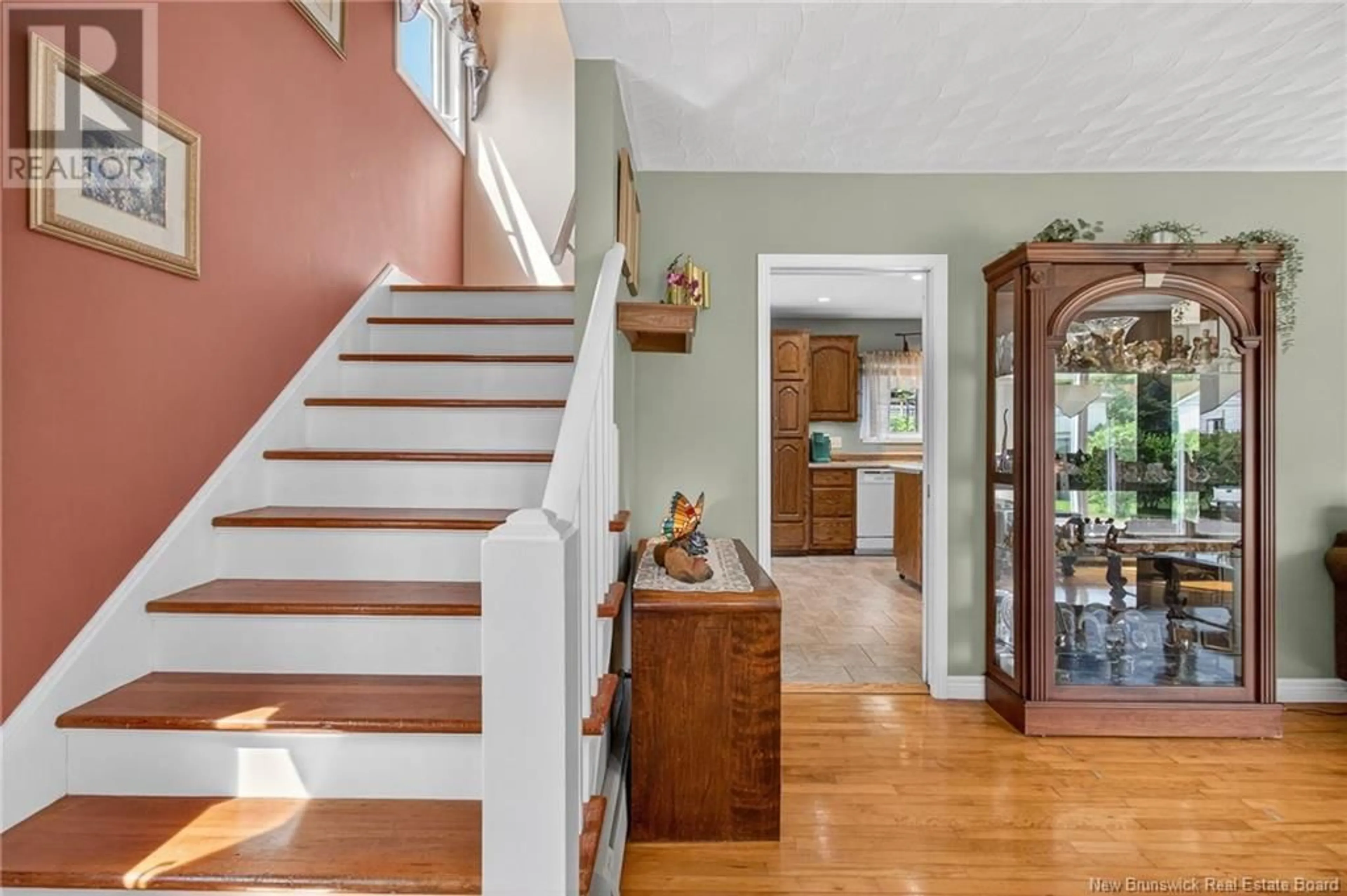 Indoor entryway for 921 YALE AVENUE, Riverview New Brunswick E1B2C6