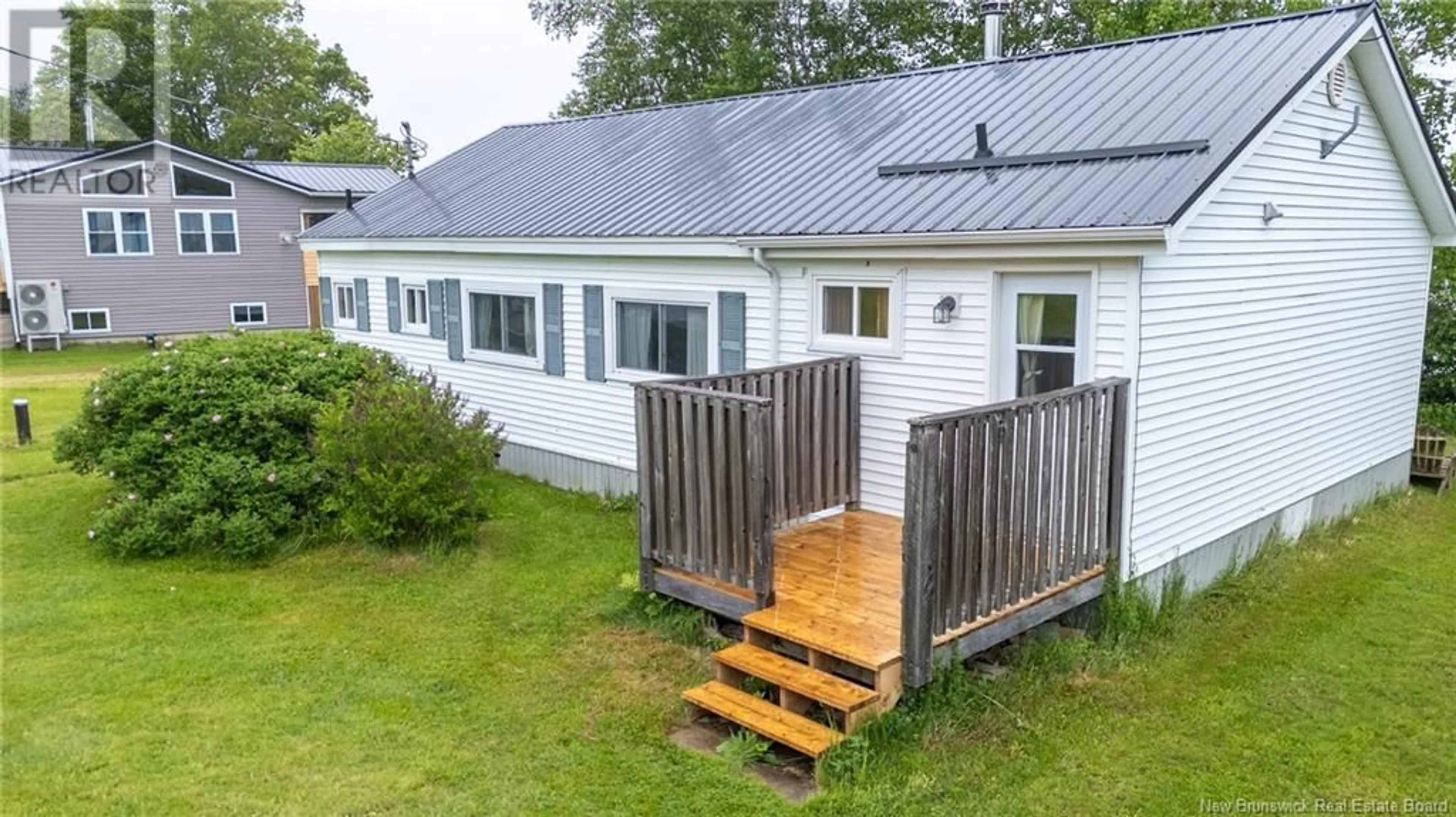 A pic from outside/outdoor area/front of a property/back of a property/a pic from drone, building for 40 WARRENS LANE, Harvey New Brunswick E6K2L5