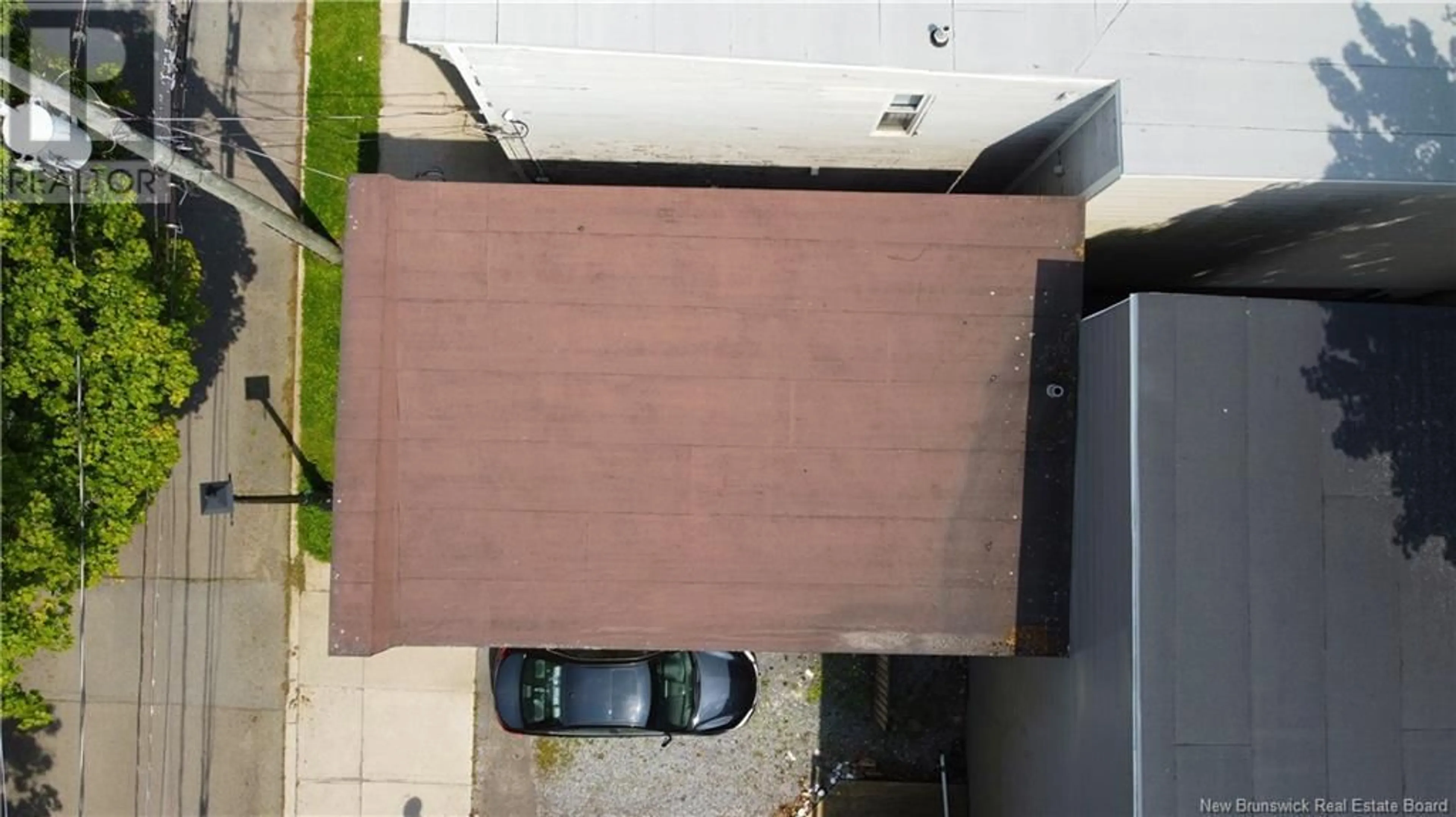 A pic from outside/outdoor area/front of a property/back of a property/a pic from drone, building for 8 ORANGE STREET, Saint John New Brunswick E2L1M1
