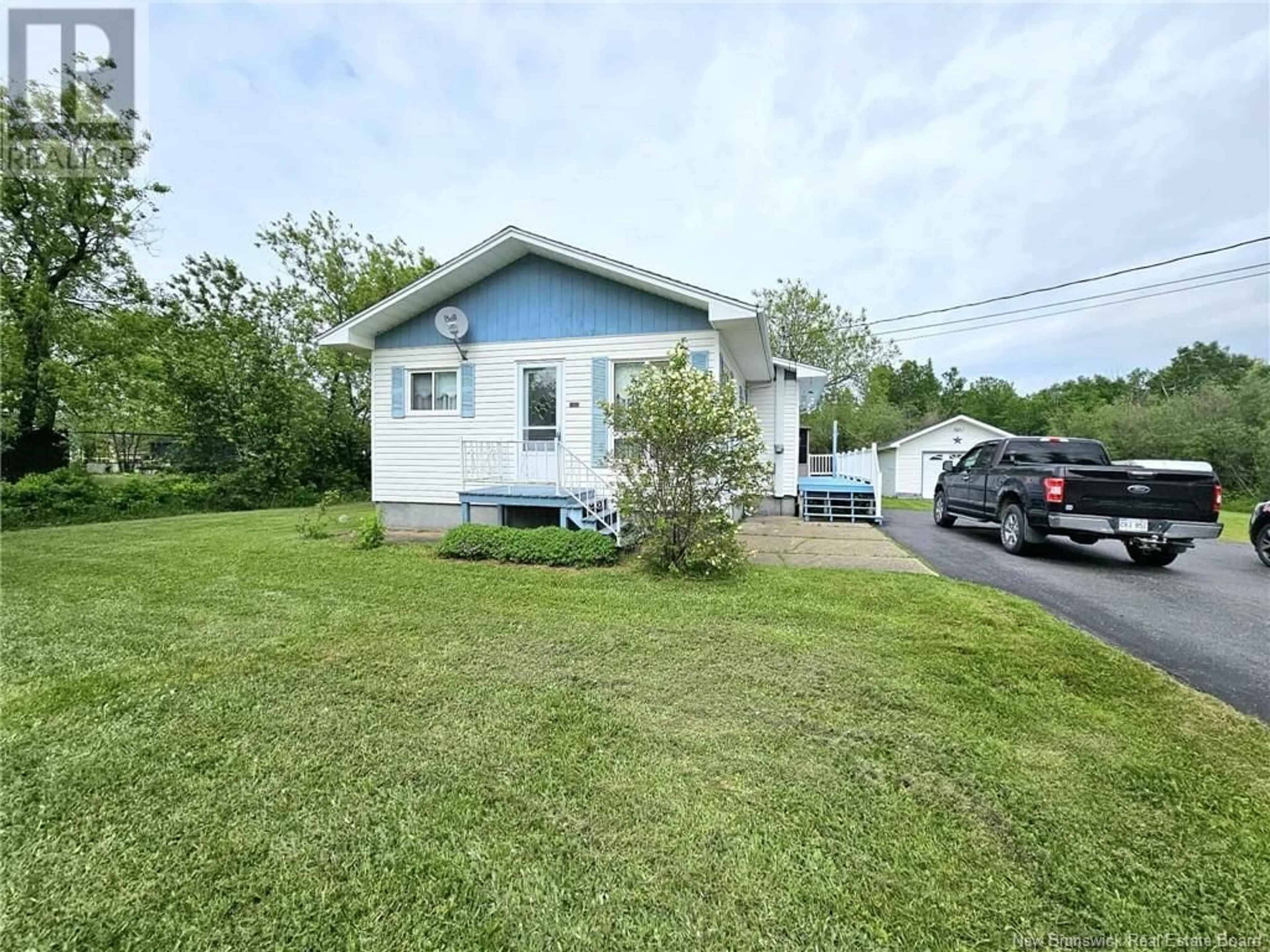 Unknown for 2625 MIRAMICHI, Bathurst New Brunswick E2A6K1
