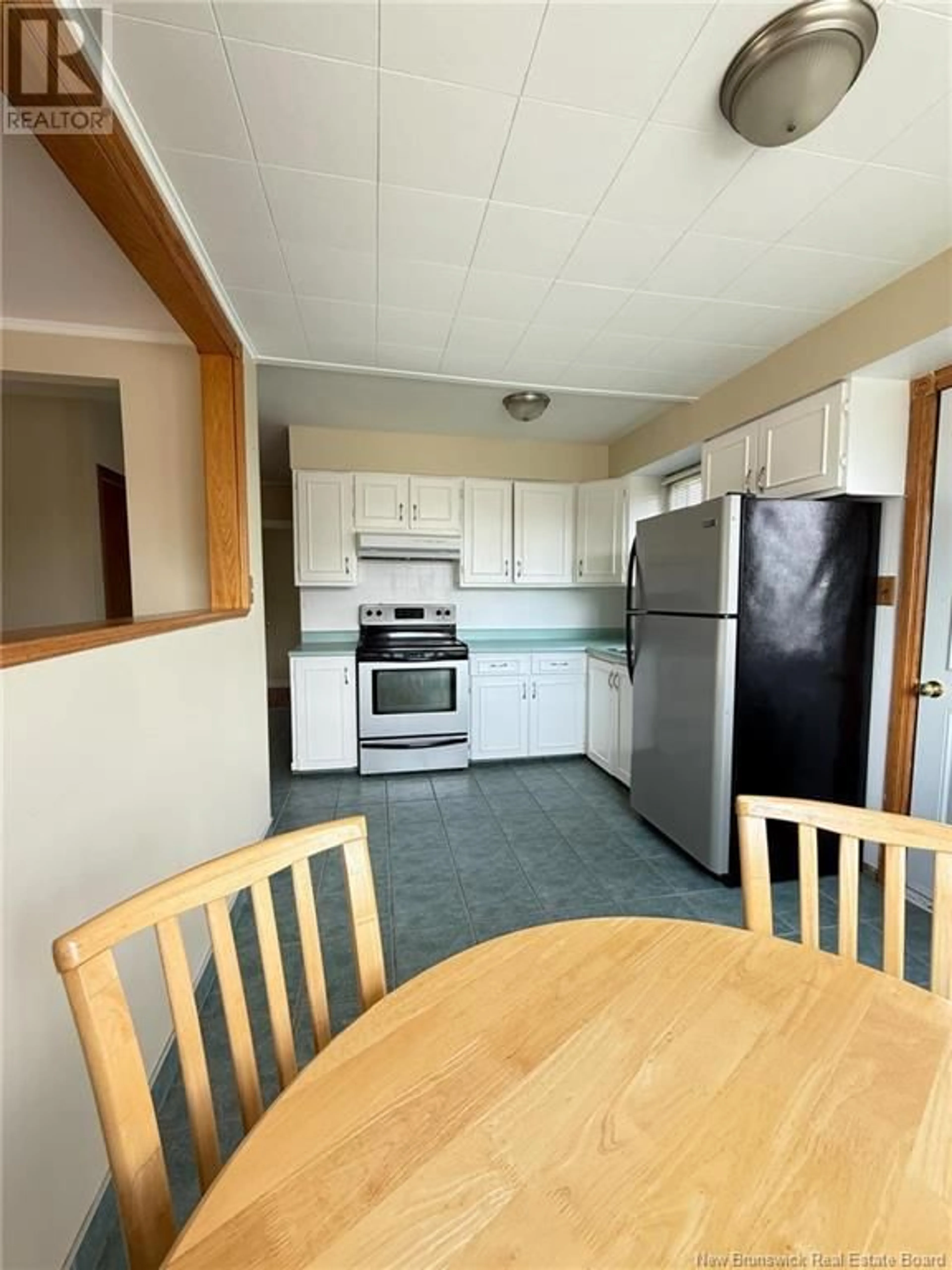 Standard kitchen, unknown for 4 ESQUADICH CIRCLE, Campbellton New Brunswick E3N2E6