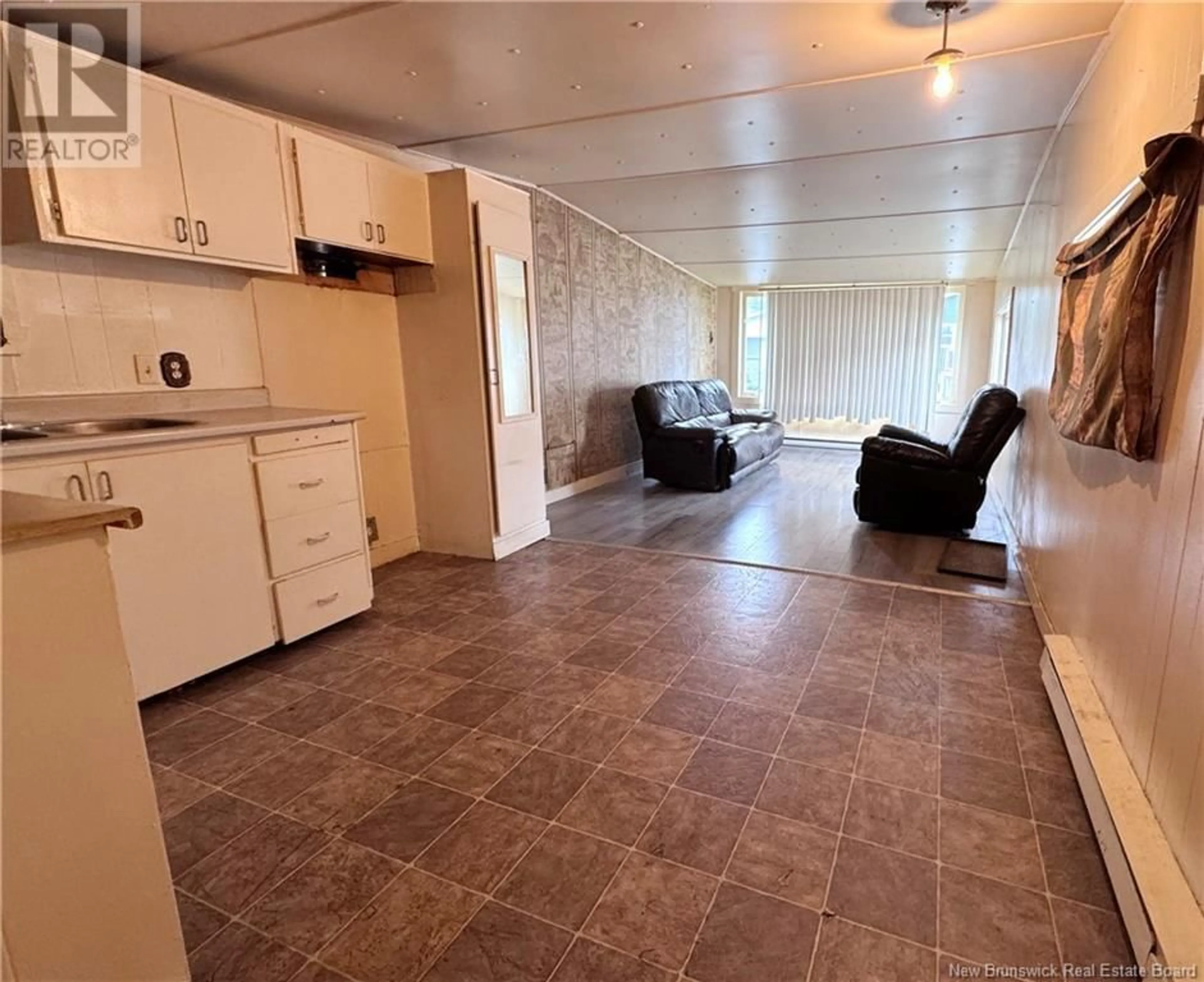 A pic of a room for 5 GAGNON AVENUE, Edmundston New Brunswick E3V3H8