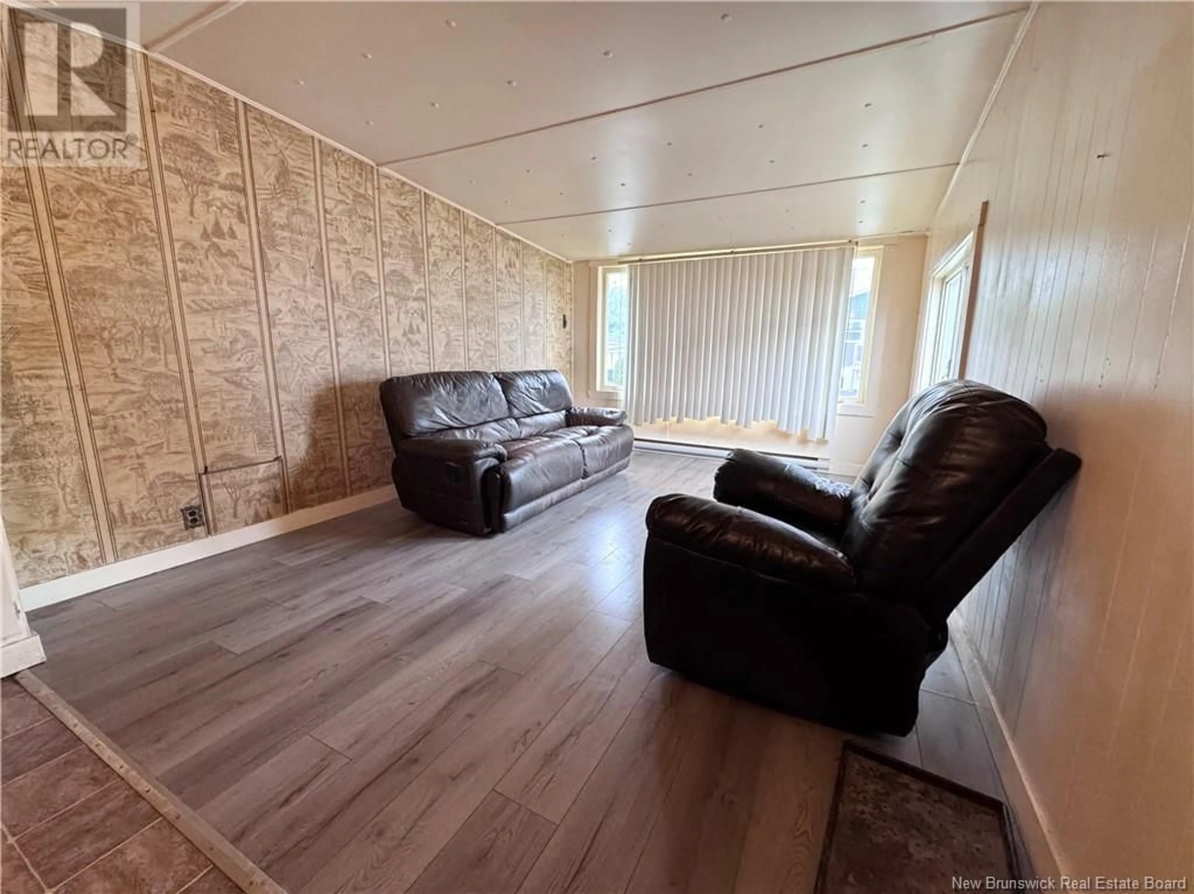 A pic of a room for 5 GAGNON AVENUE, Edmundston New Brunswick E3V3H8