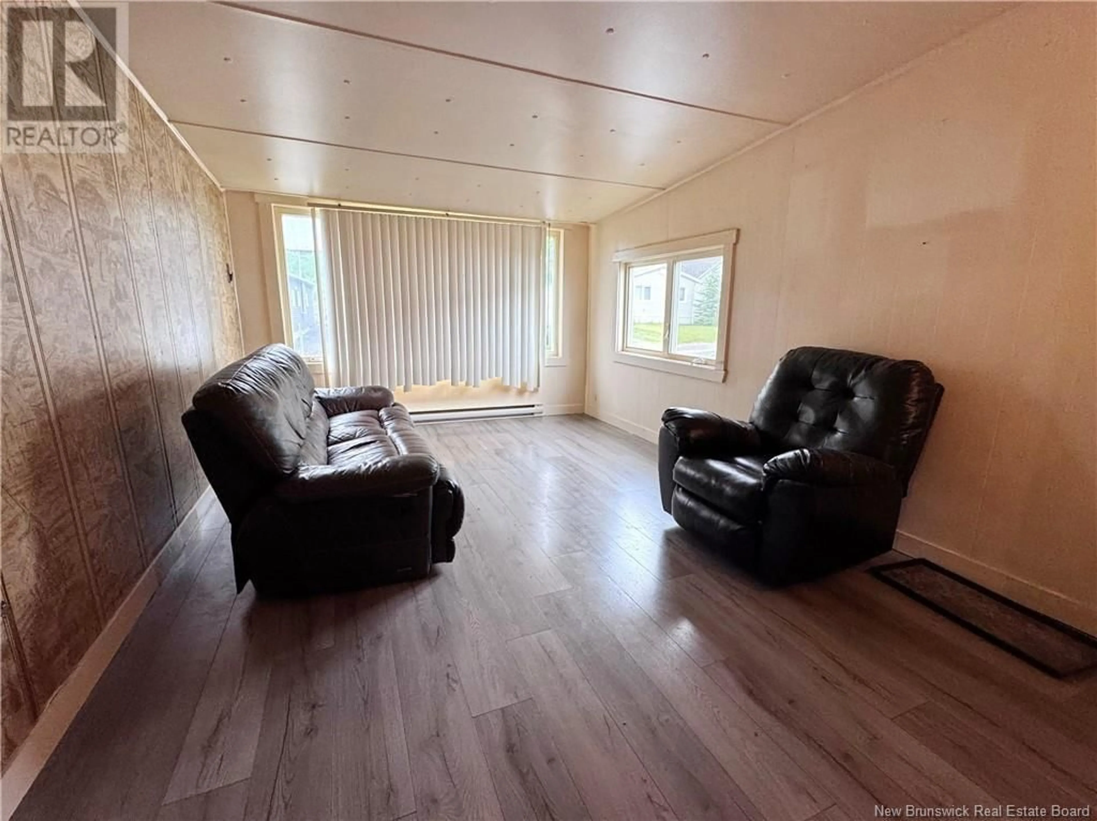 A pic of a room for 5 GAGNON AVENUE, Edmundston New Brunswick E3V3H8