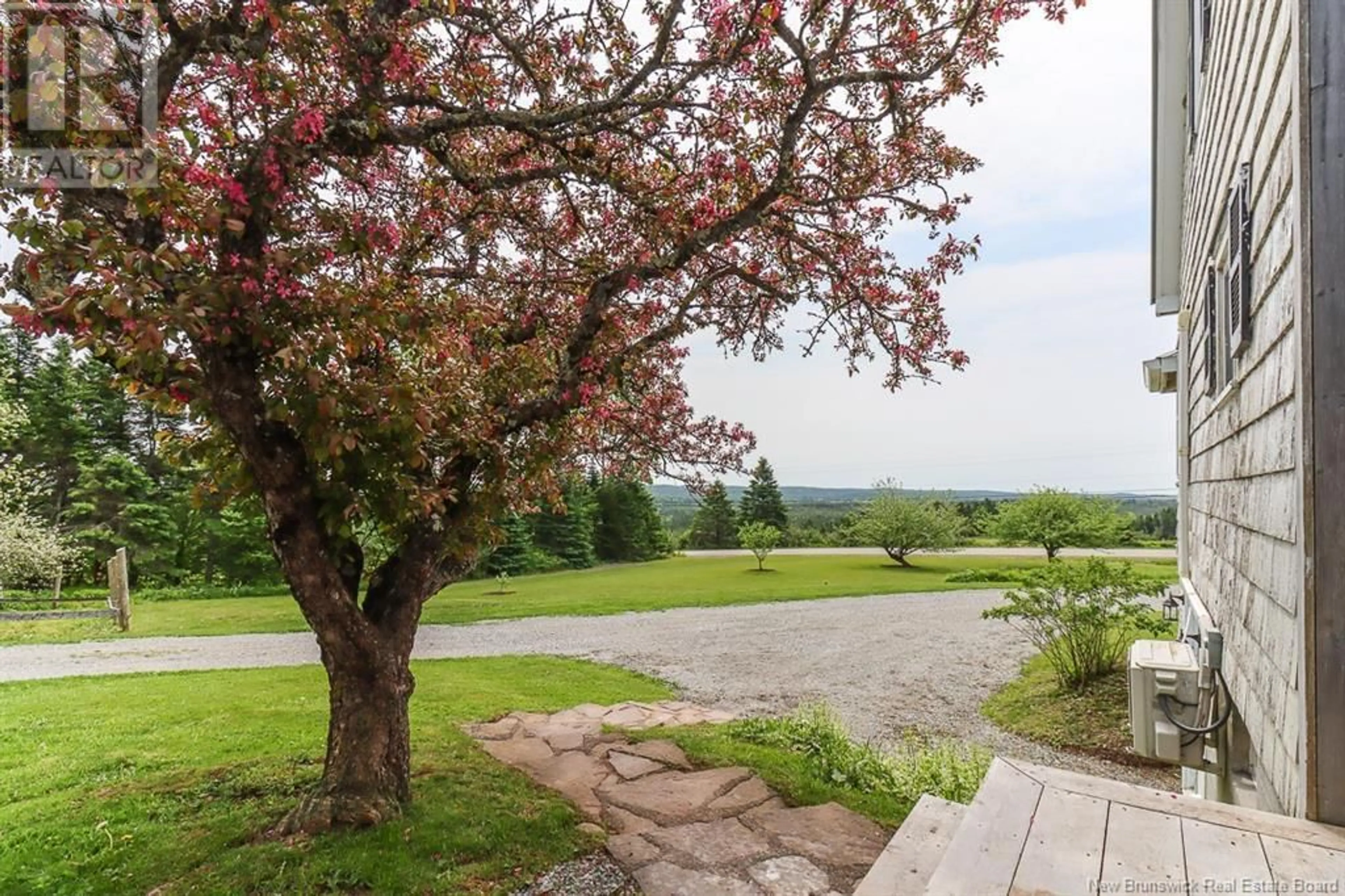 Patio, water/lake/river/ocean view for 1467 ROUTE 111, Fairfield New Brunswick E5R1Z3