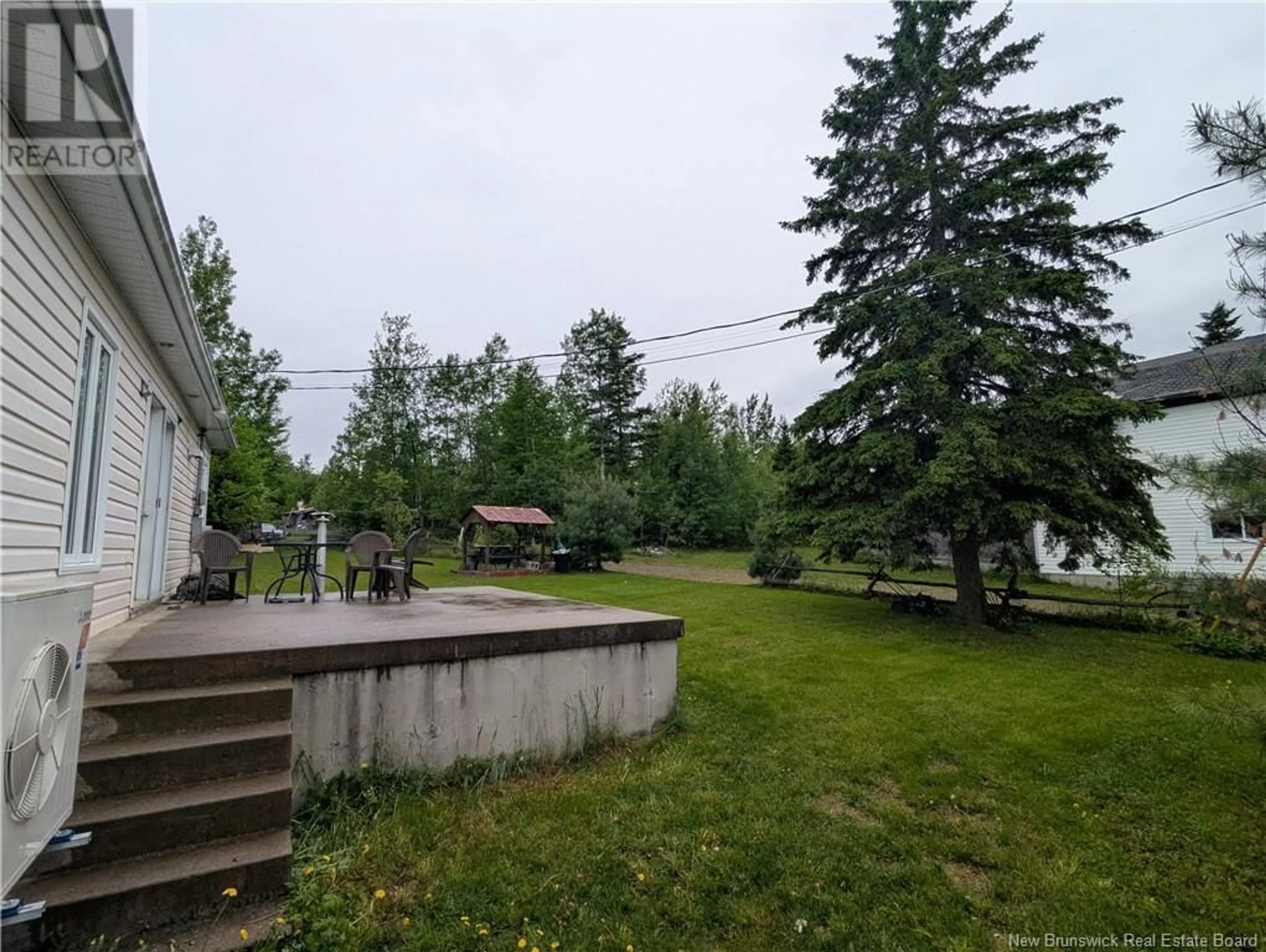 Patio, unknown for 129 RANG 7 & 8 ROAD, Kedgwick Nord New Brunswick E8B1V8