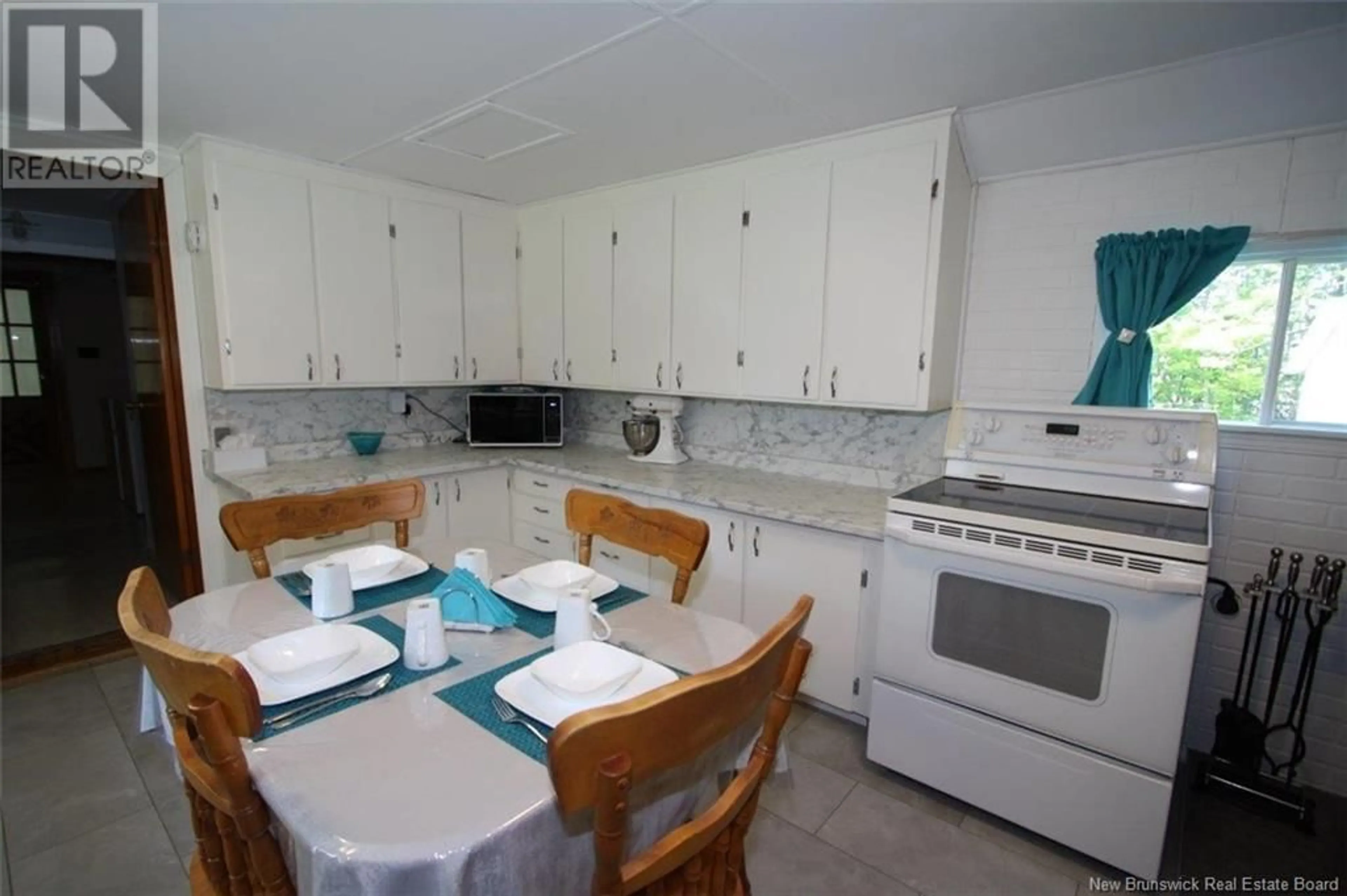 Standard kitchen, ceramic/tile floor for 327 HOLTVILLE ROAD, Holtville New Brunswick E6A1X6