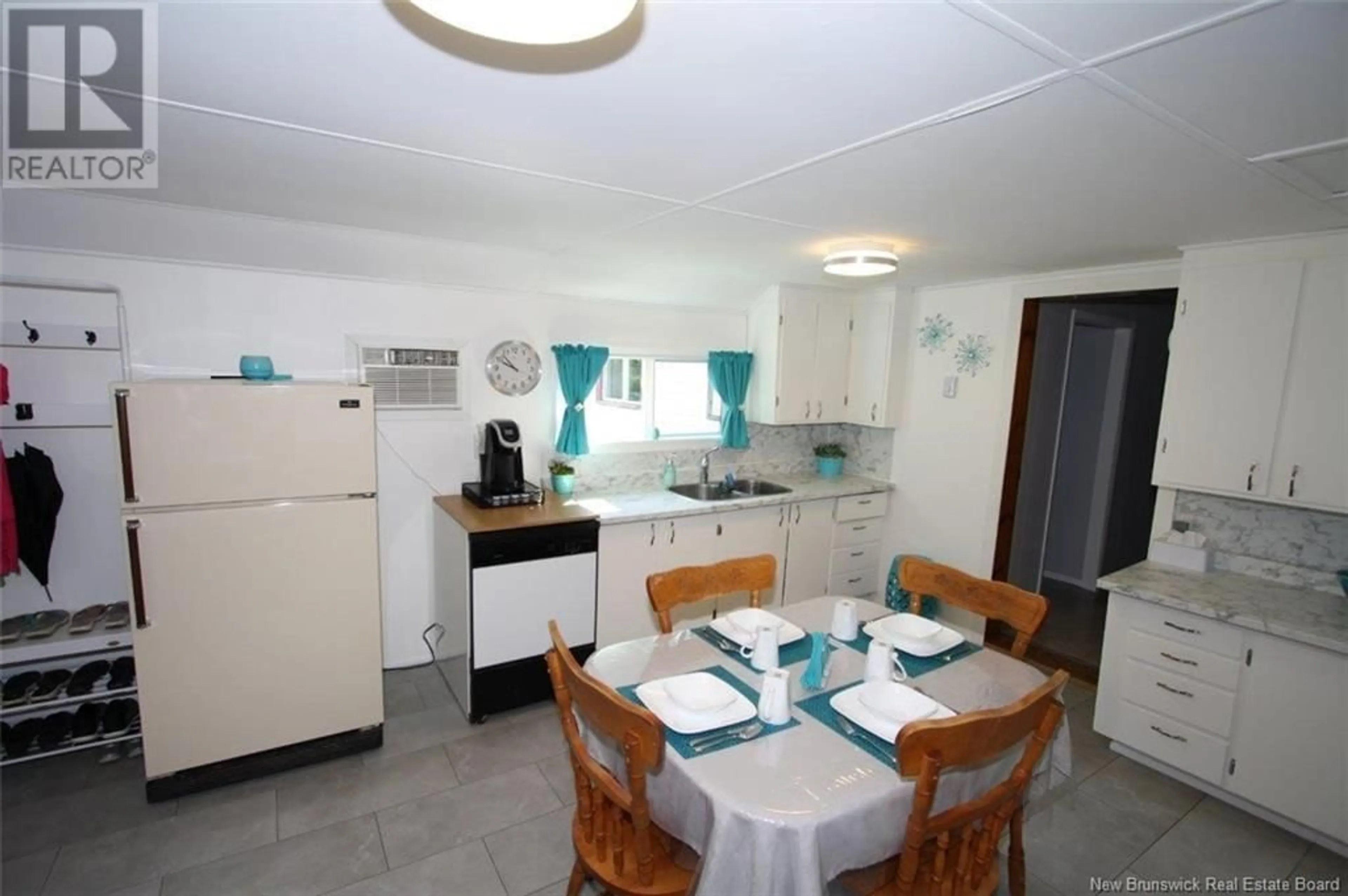 Standard kitchen, unknown for 327 HOLTVILLE ROAD, Holtville New Brunswick E6A1X6