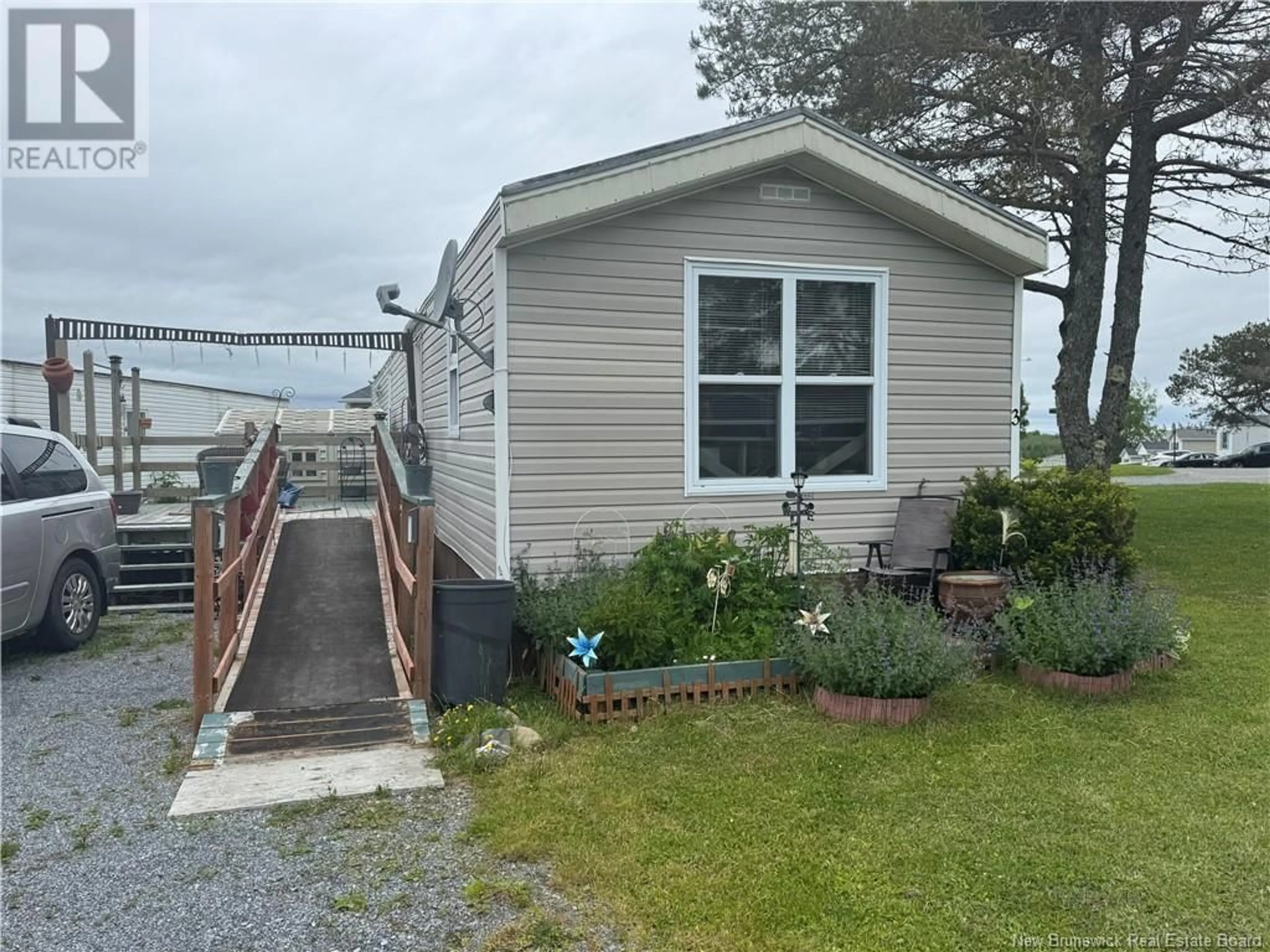 Unknown for 3 SPRING DRIVE, Saint John New Brunswick E2N1P2