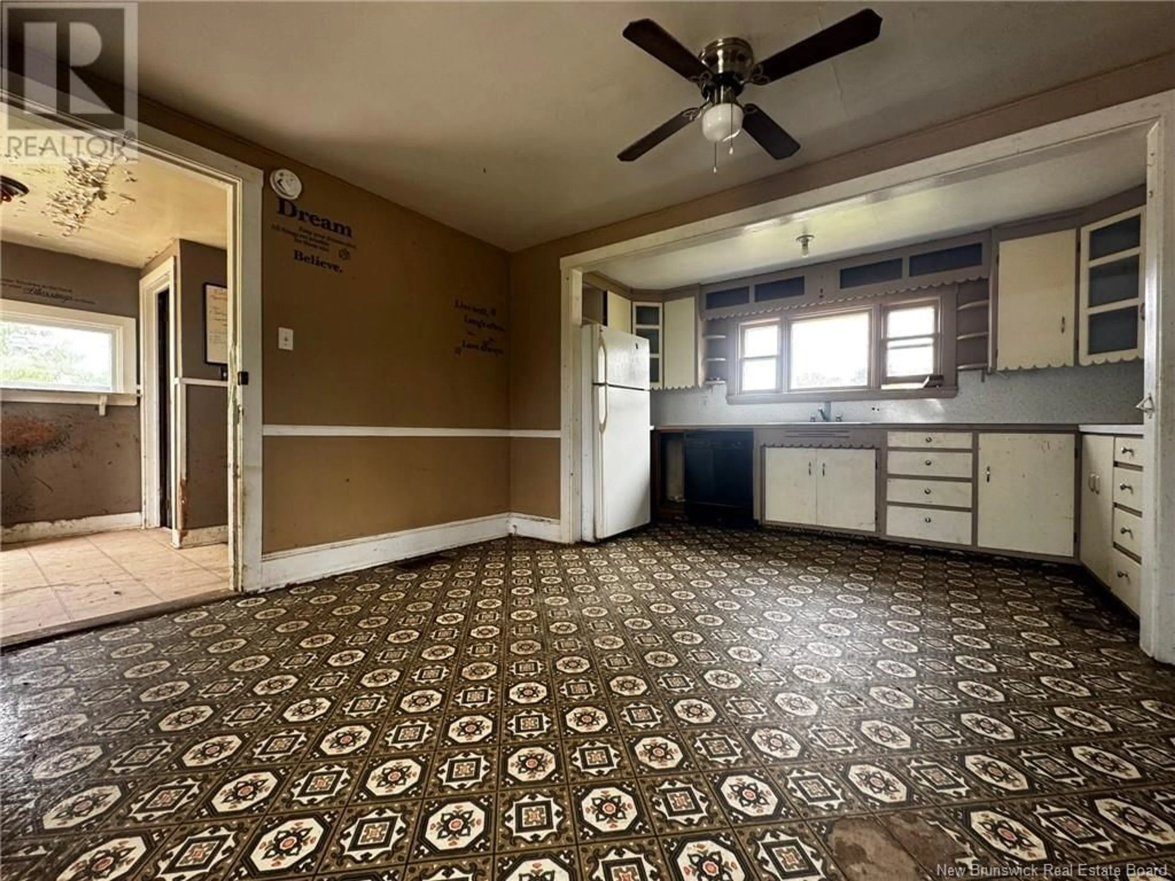 A pic of a room for 285 WELLINGTON STREET, Miramichi New Brunswick E1N1N9