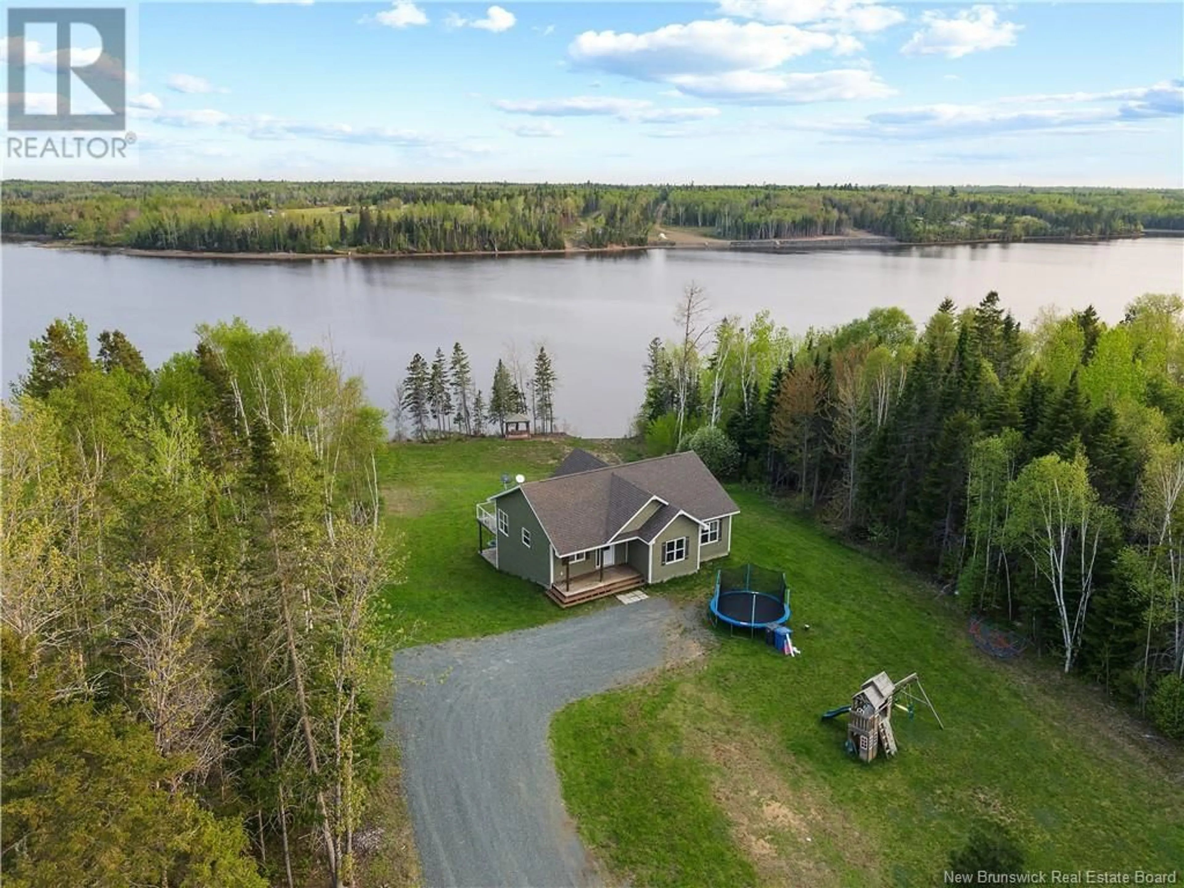 A pic from outside/outdoor area/front of a property/back of a property/a pic from drone, water/lake/river/ocean view for 1978 ROUTE 460, Tabusintac New Brunswick E9H1E1