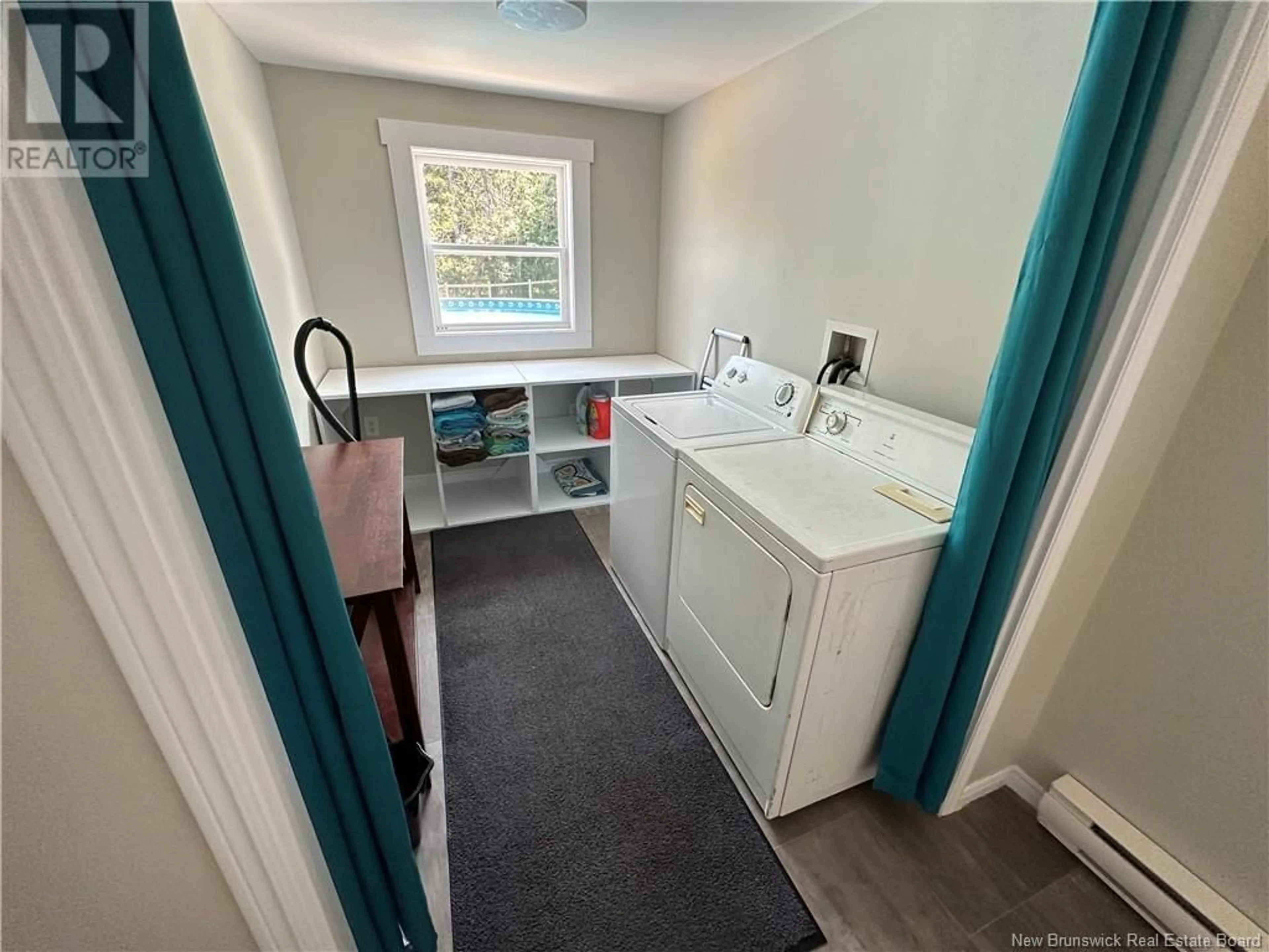Laundry room for 53 DEMONTS AVENUE, Saint Andrews New Brunswick E5B2K3
