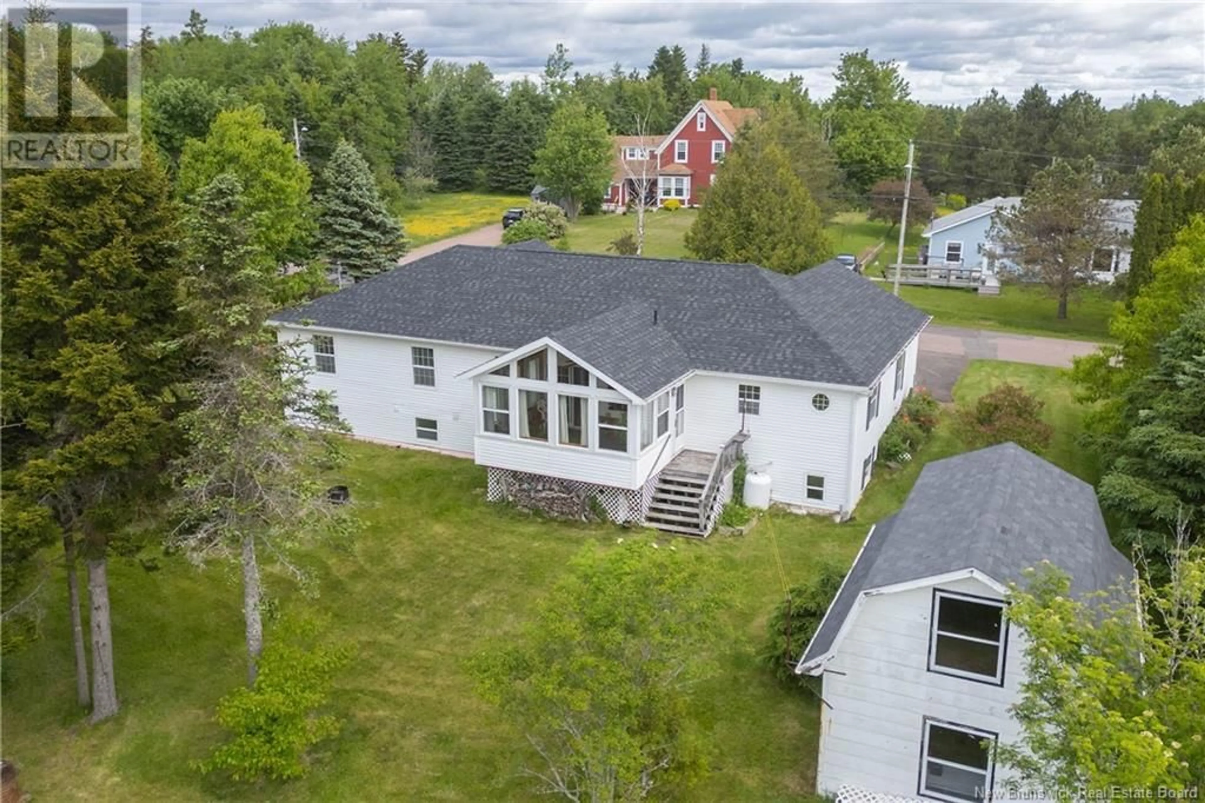 A pic from outside/outdoor area/front of a property/back of a property/a pic from drone, unknown for 14 AVARD PLACE, Sackville New Brunswick E4L3M1