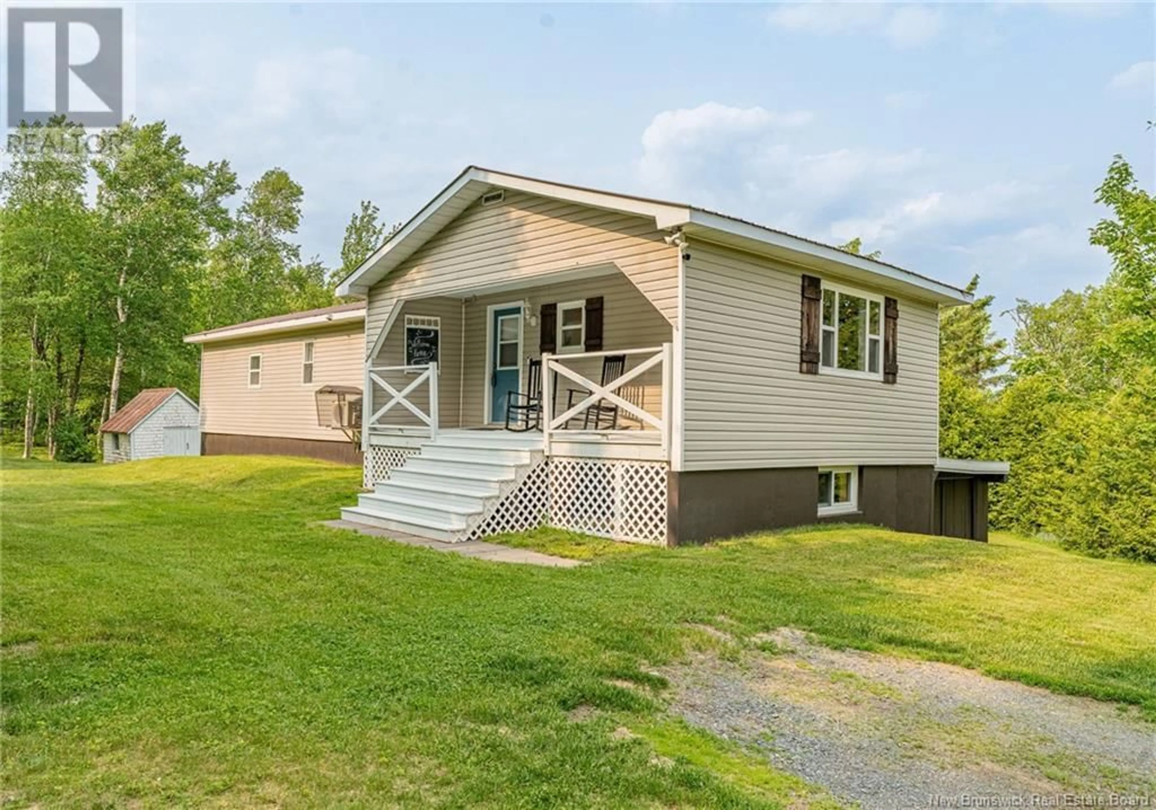 Home with vinyl exterior material, unknown for 1776 ROUTE 3, Harvey New Brunswick E6K2P6