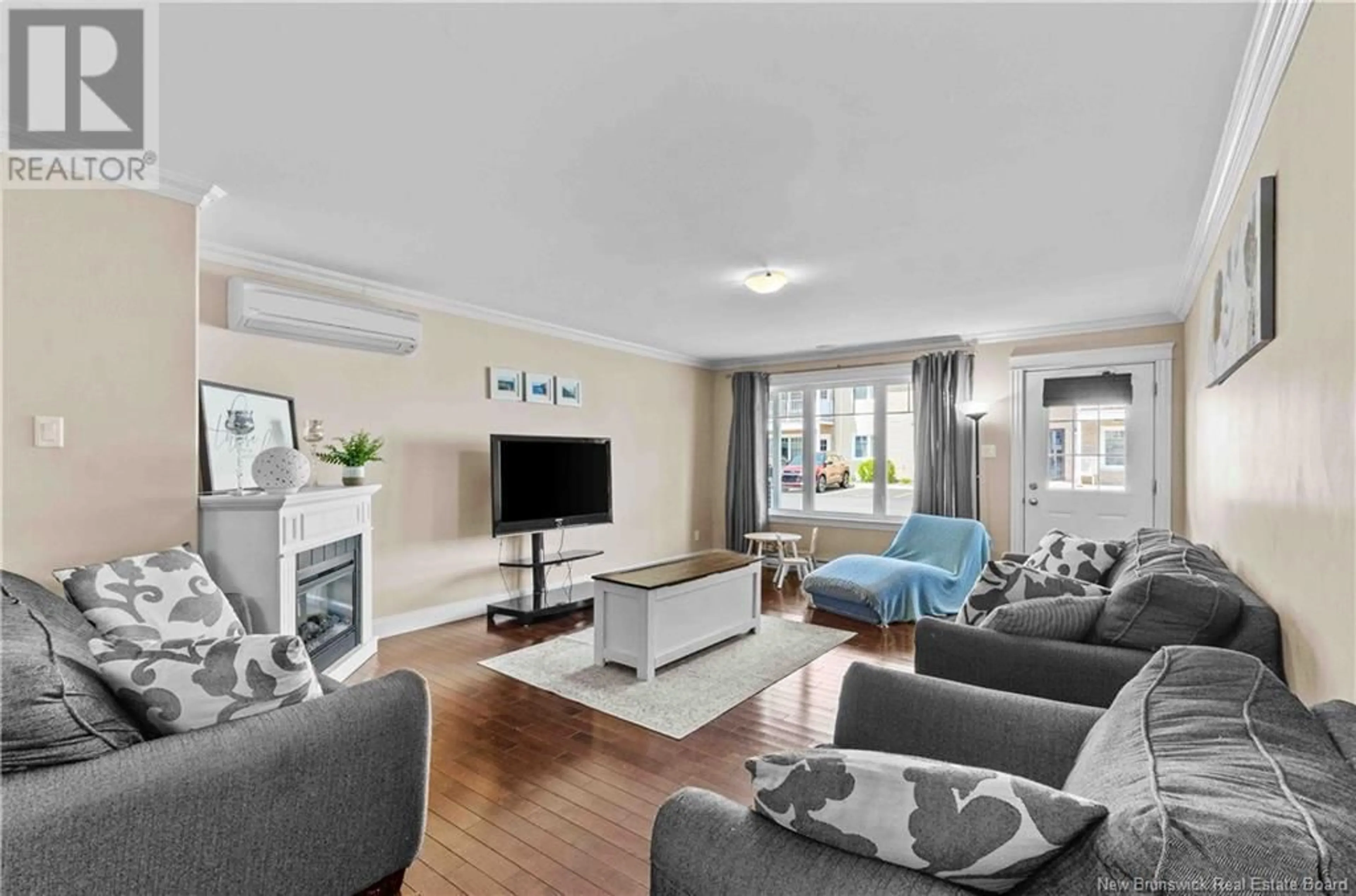 Living room with furniture, unknown for 131 - 29 SUNNY BRAE DRIVE, Fredericton New Brunswick E3A5M2