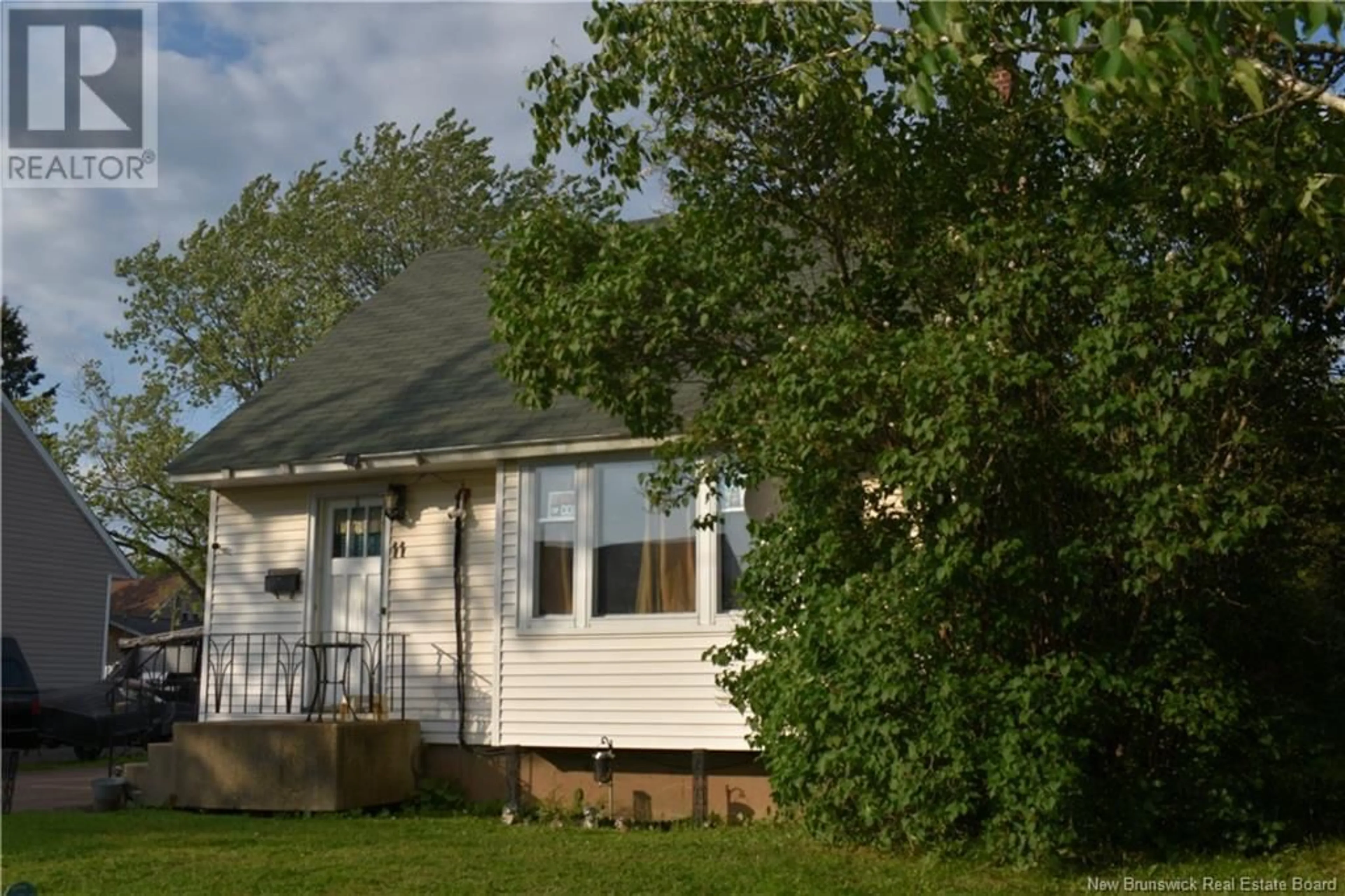 Home with vinyl exterior material, street for 11 FRIEL STREET, Moncton New Brunswick E1C7M4