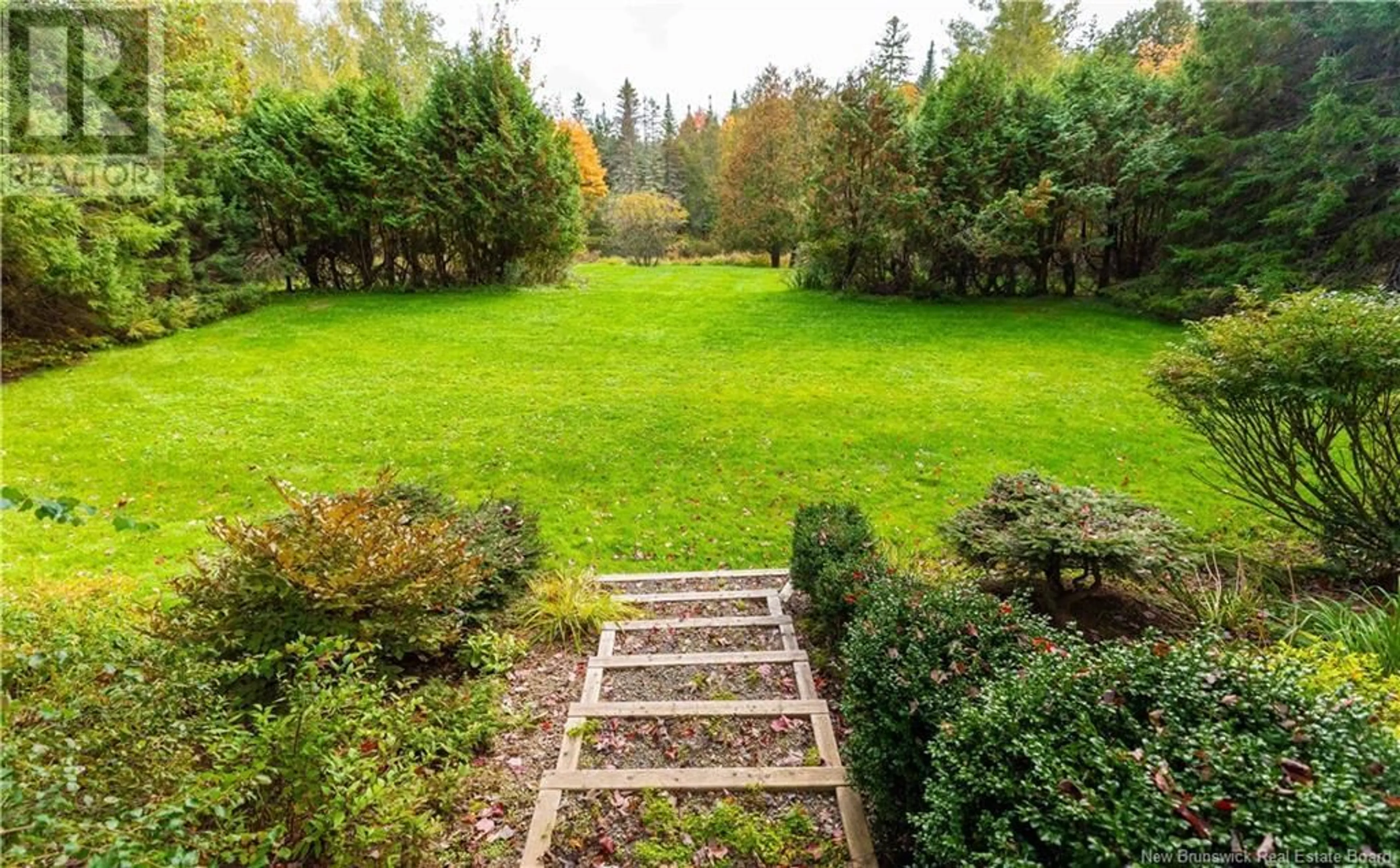 Patio, forest/trees view for 704 HAMPTON ROAD, Quispamsis New Brunswick E2G1E9