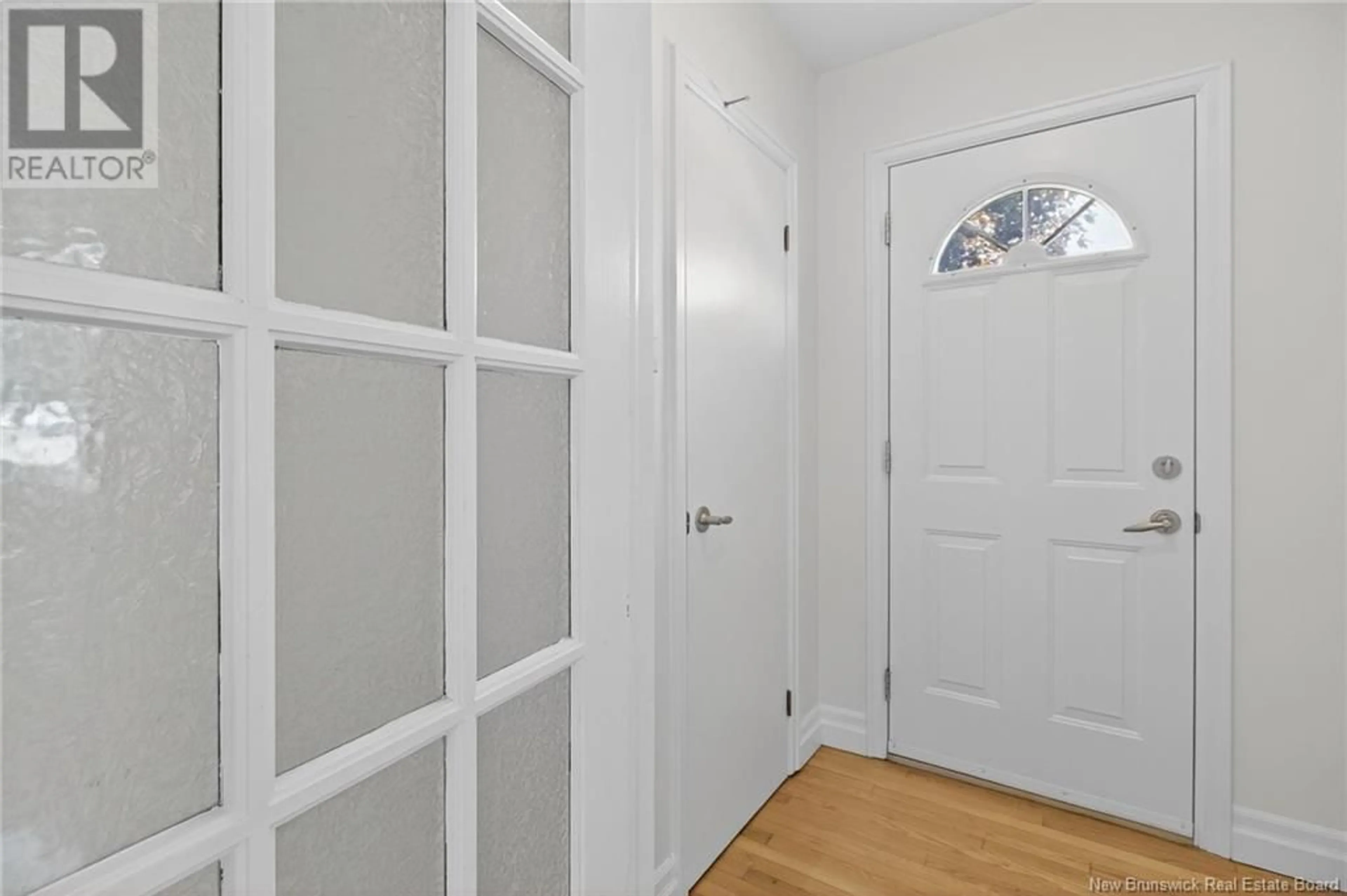 Indoor entryway for 172 MACBEATH, Moncton New Brunswick E1C7A1