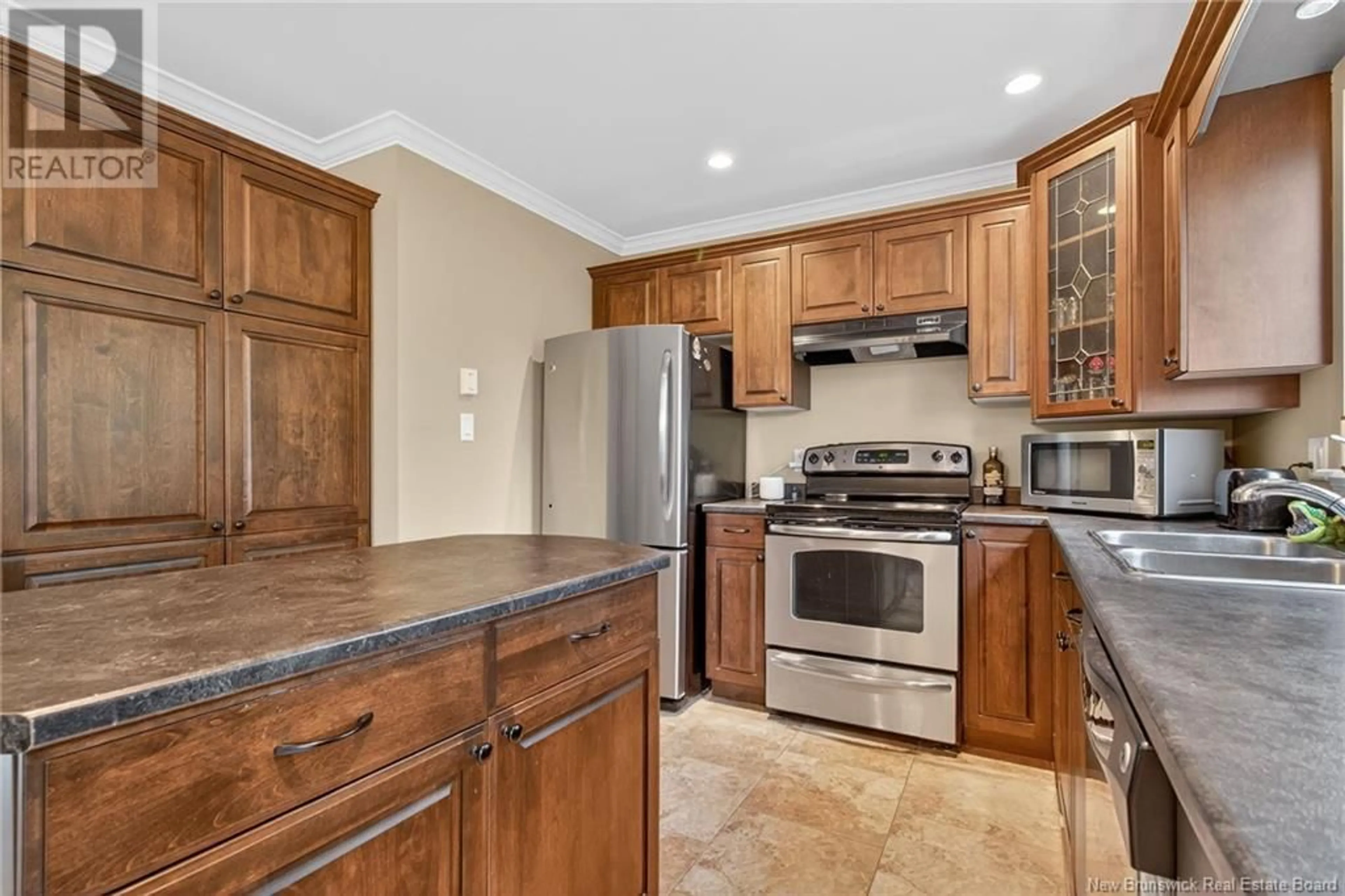 Standard kitchen, ceramic/tile floor for 41 BIRCHFIELD STREET, Moncton New Brunswick E1G0W7