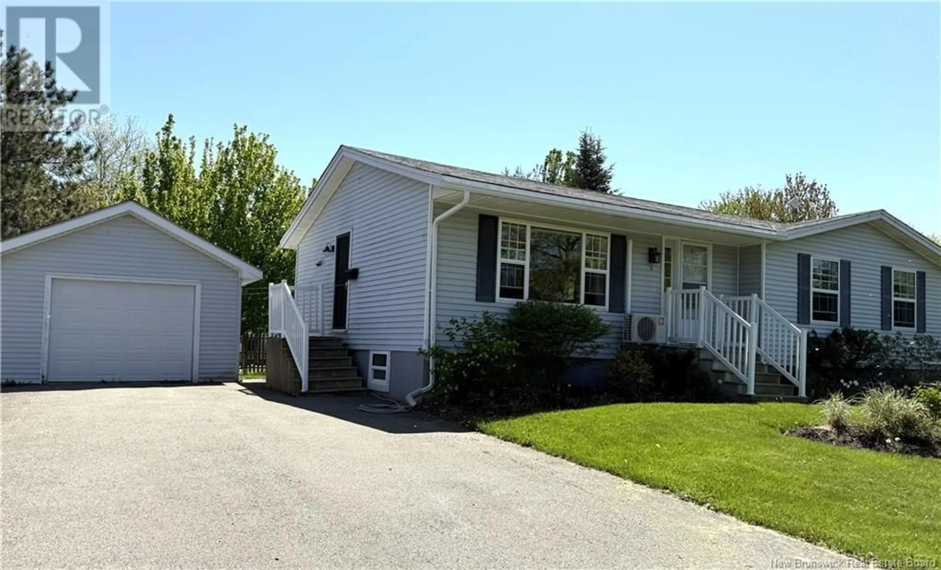 Home with vinyl exterior material, street for 3 ABBOTT STREET, St. Stephen New Brunswick E3L3A8