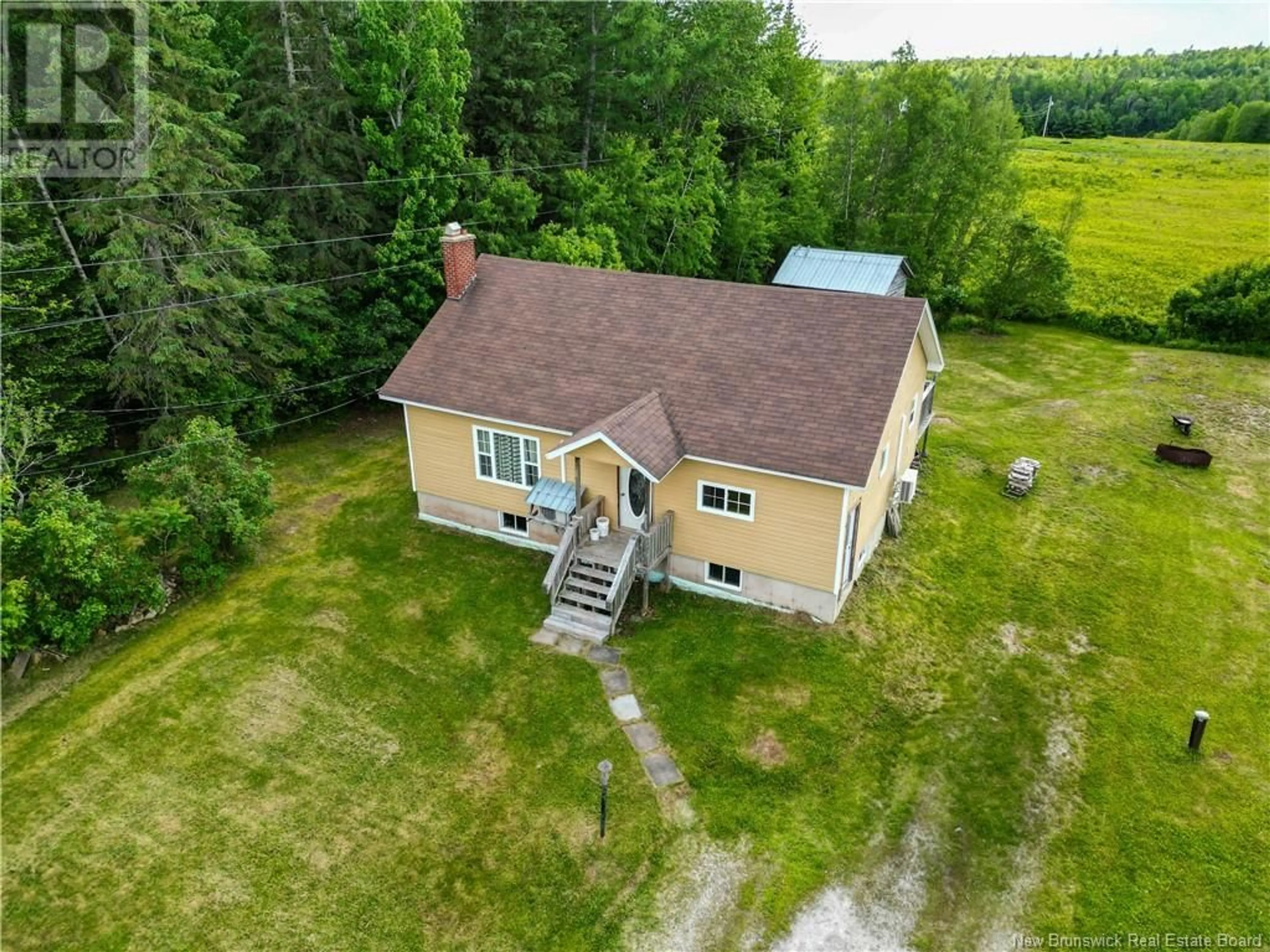 A pic from outside/outdoor area/front of a property/back of a property/a pic from drone, building for 825 SANATORIUM ROAD, The Glades New Brunswick E4J1W6