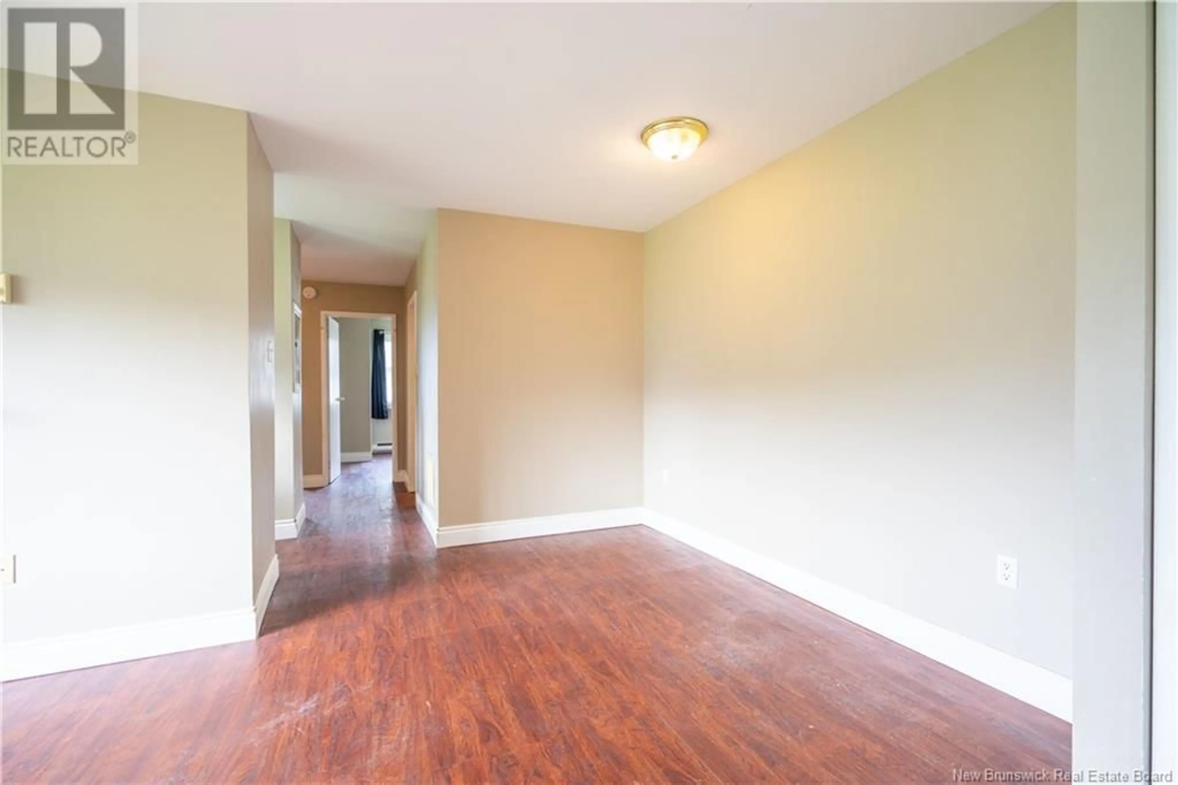 A pic of a room for 8 - 125 COLDBROOK CRESCENT, Saint John New Brunswick E2J3Z3