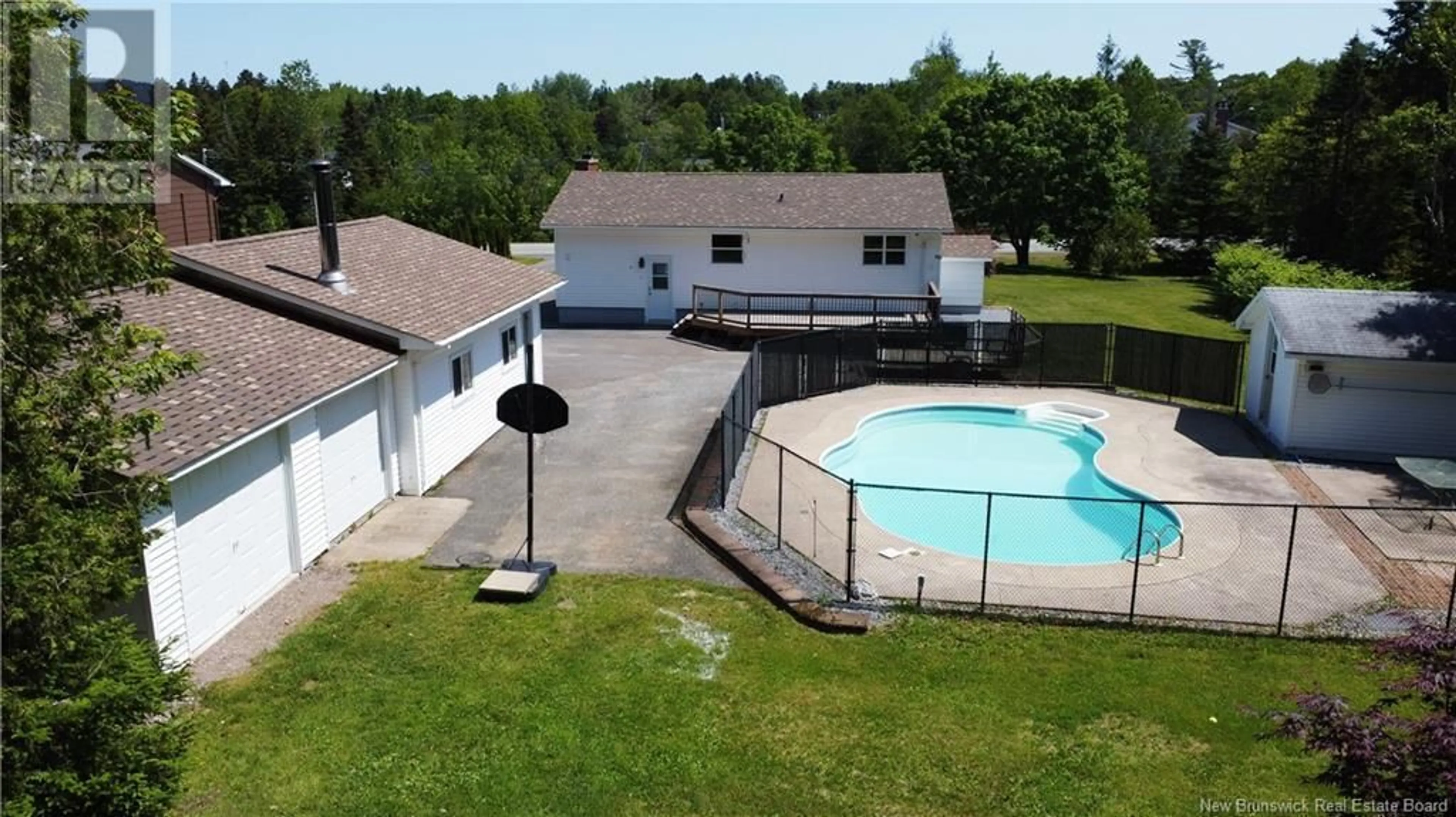 A pic from outside/outdoor area/front of a property/back of a property/a pic from drone, water/lake/river/ocean view for 125 INGLEWOOD DRIVE, Grand Bay-Westfield New Brunswick E5K2E4